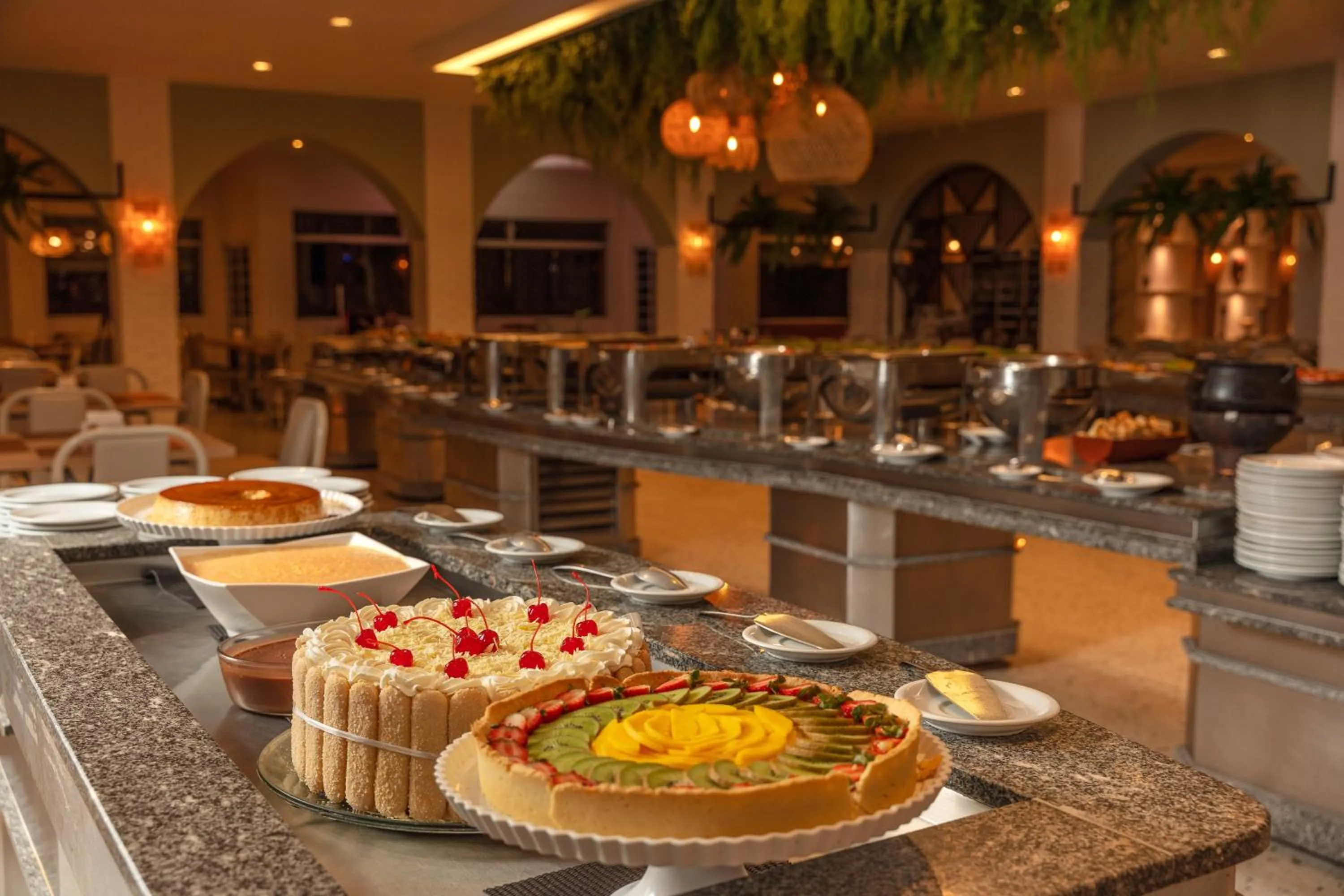 Restaurant/places to eat in Grinbergs Village Hotel