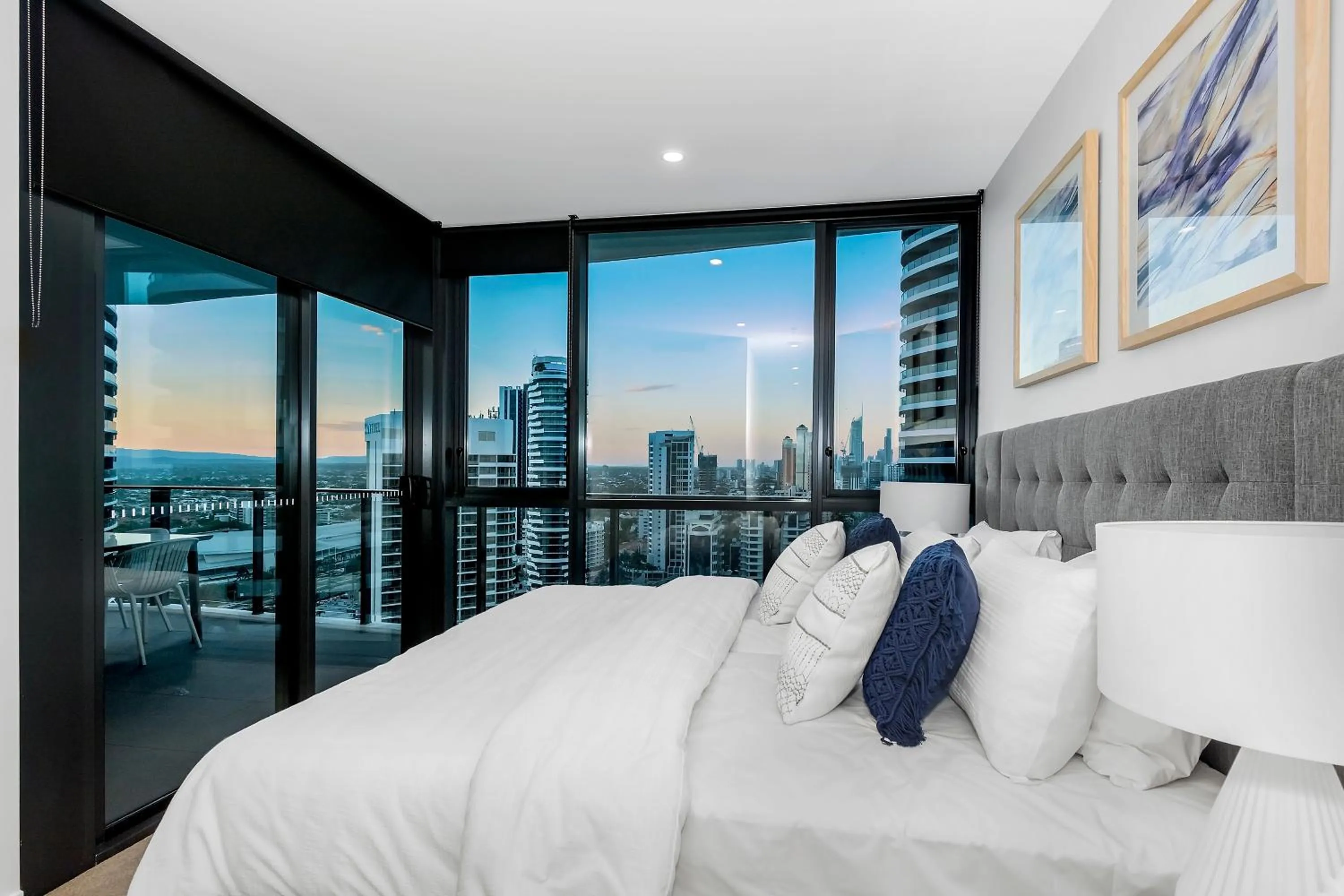 Bed in Koko Broadbeach - Official