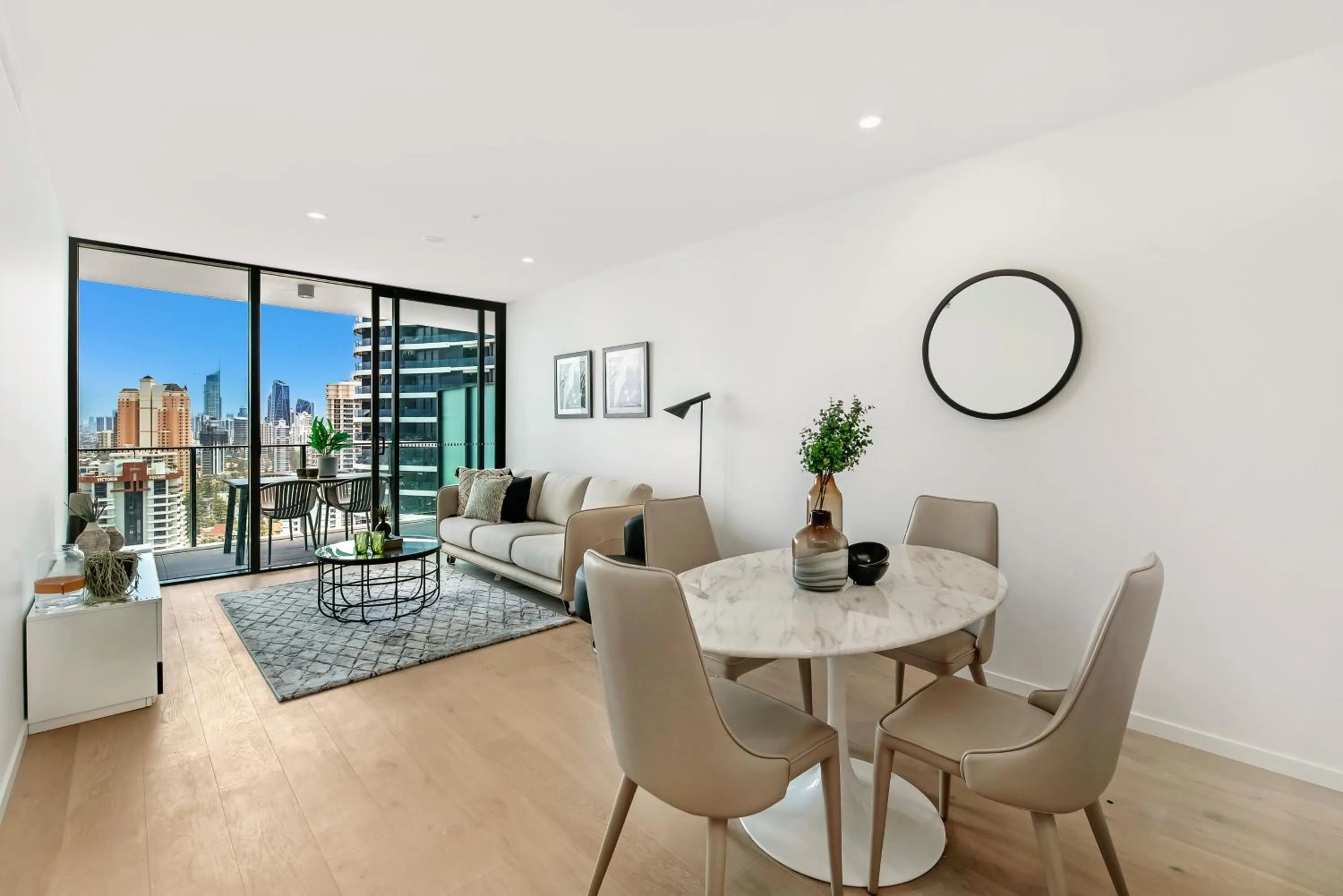 Dining area in Koko Broadbeach - Official