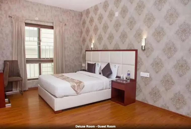 Bed in Hillcrest Metro