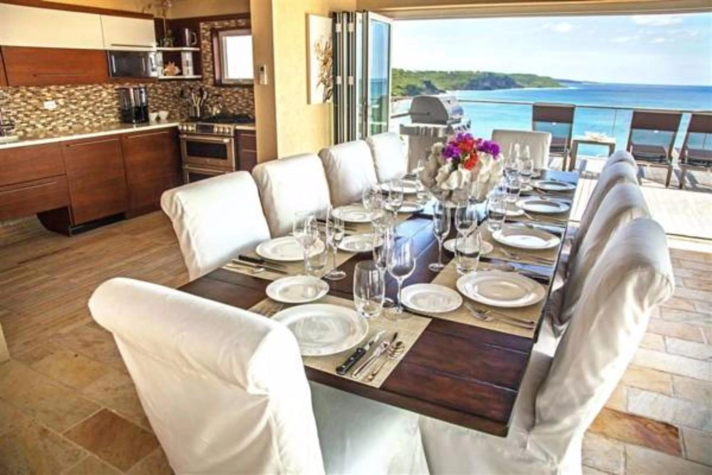 Kitchen or kitchenette in CeBlue Villas