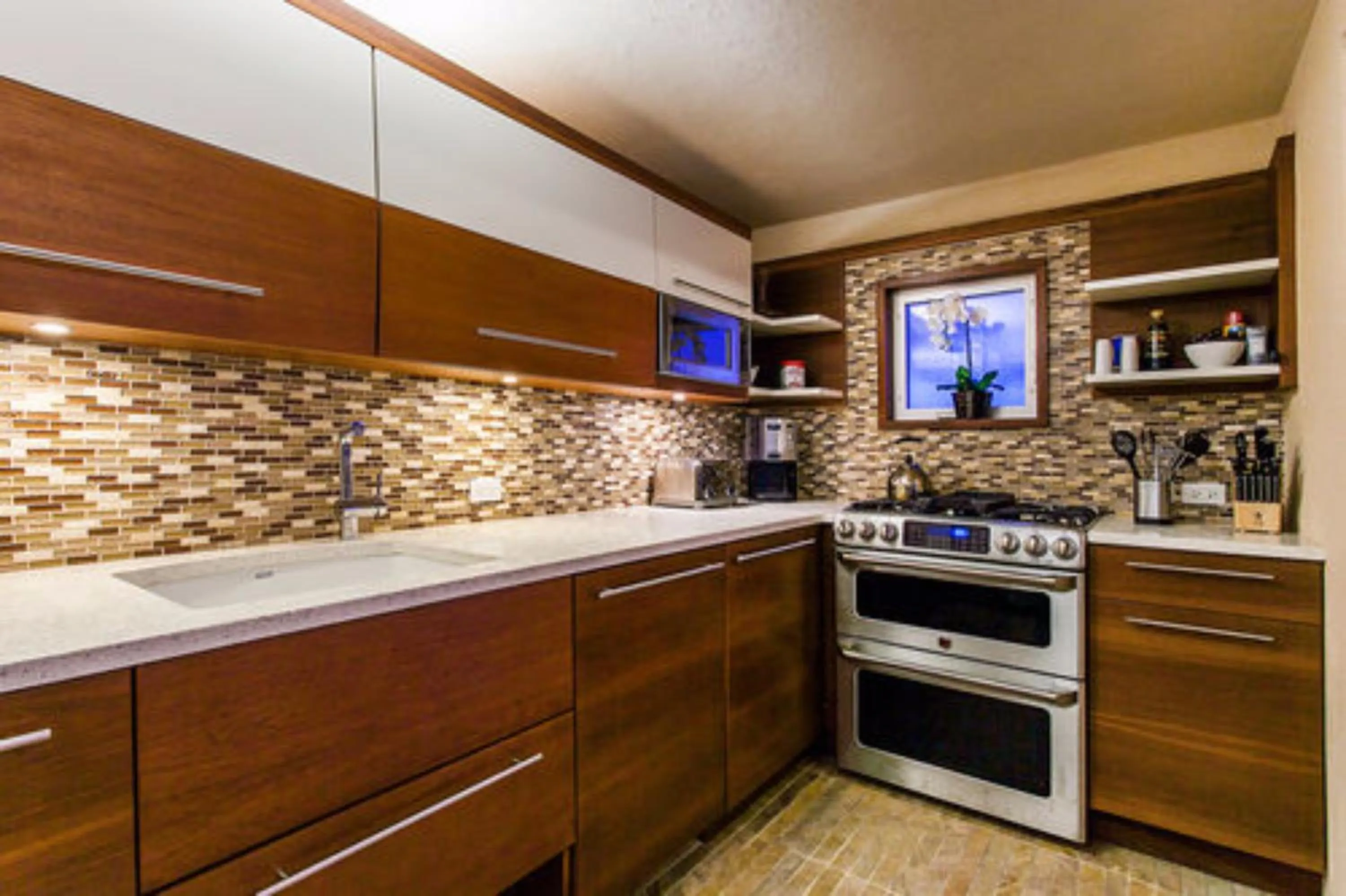 Kitchen or kitchenette in CeBlue Villas