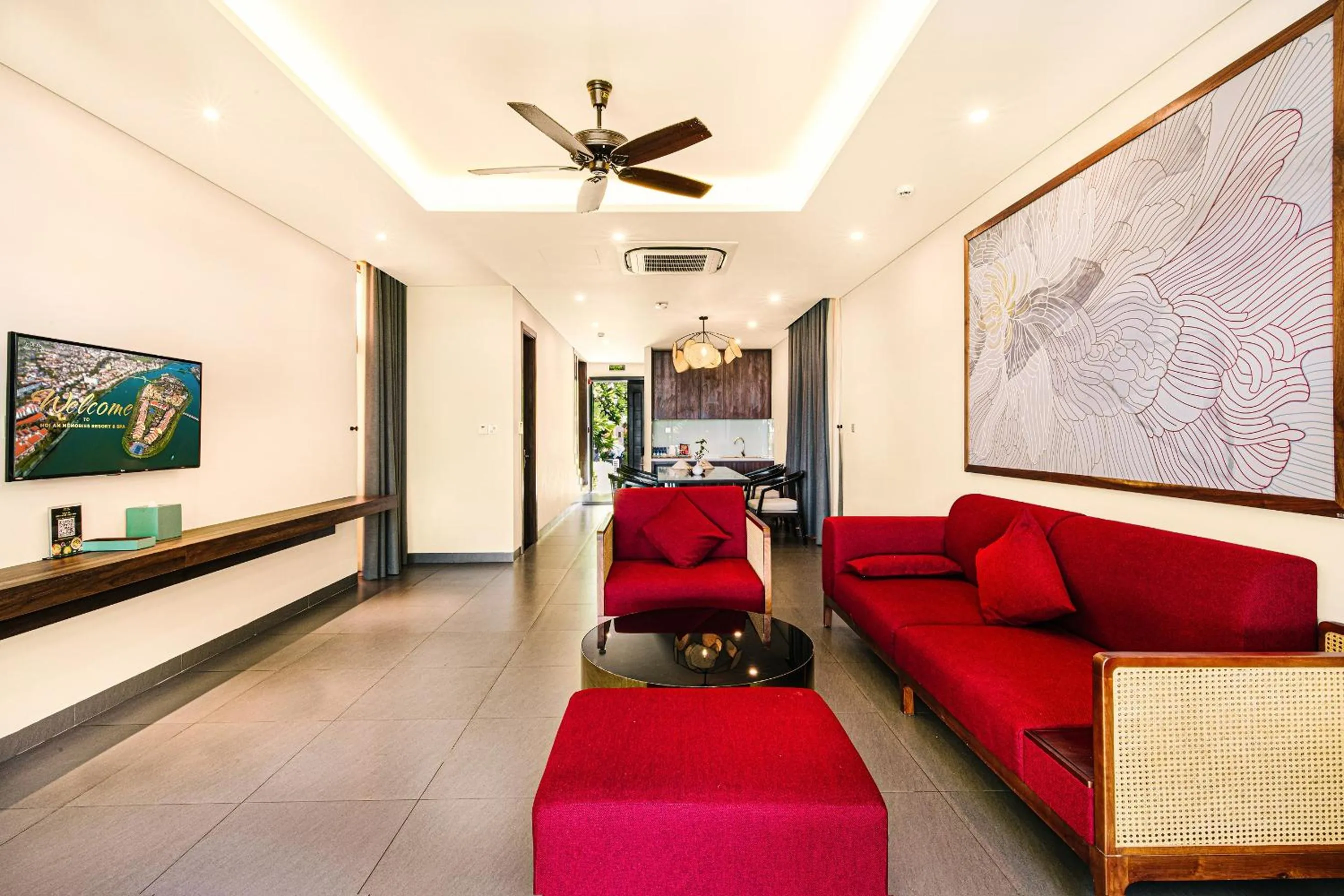 TV and multimedia in Hoi An Memories Resort & Spa