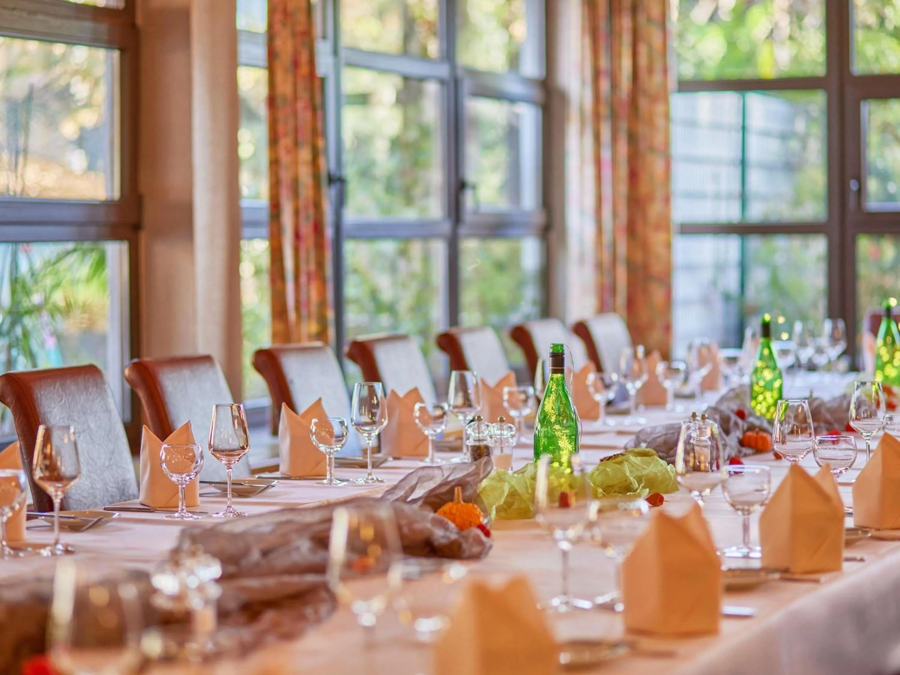 Restaurant/places to eat in Mercure Hotel Bad Duerkheim An Den Salinen