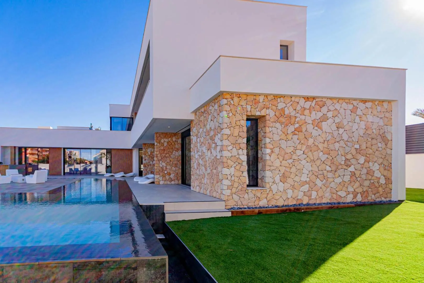 Inmovecos Villa Gawy 2 de Lujo con piscina privada