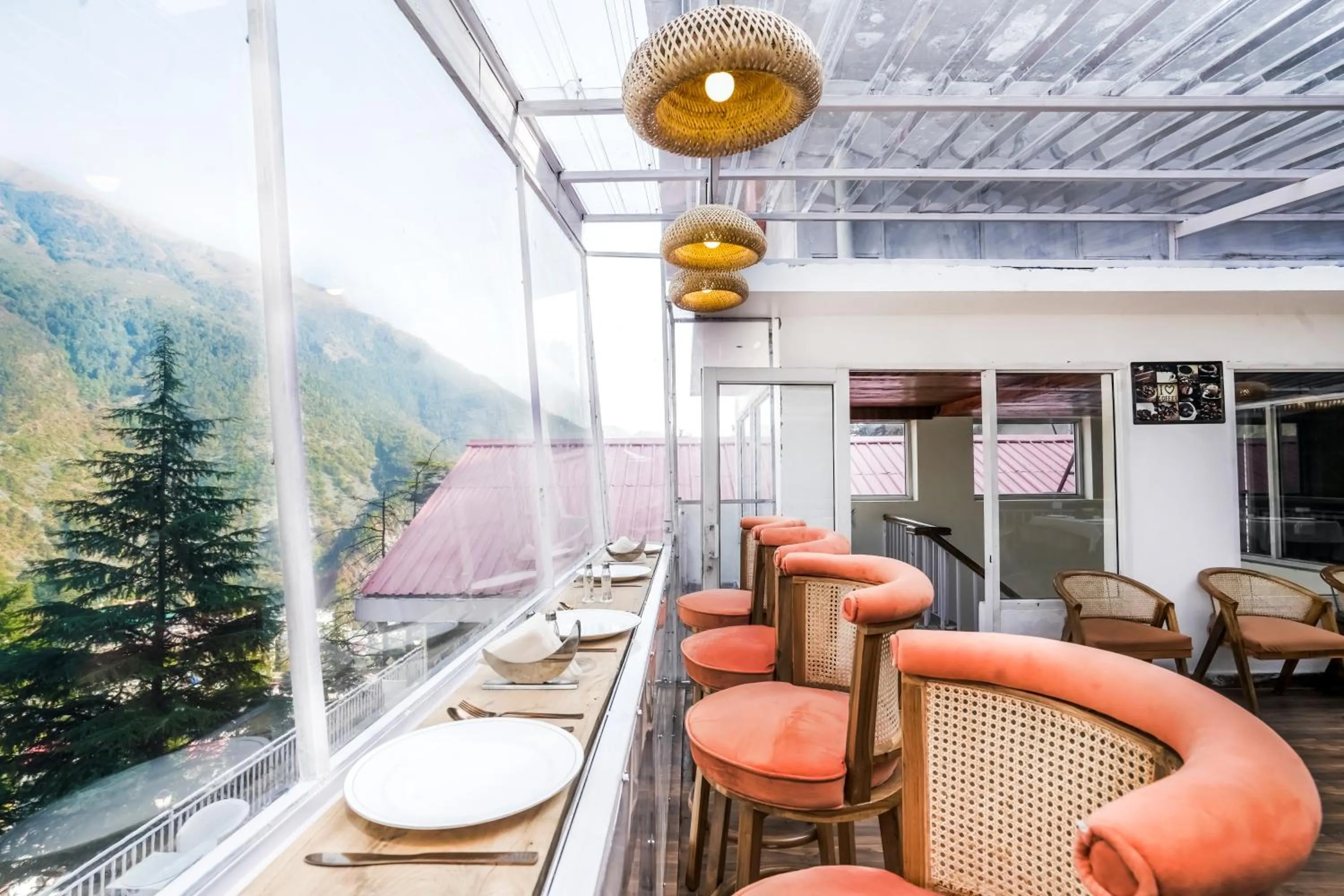 Restaurant/places to eat in The Bunksters Mcleodganj, Dharmkot