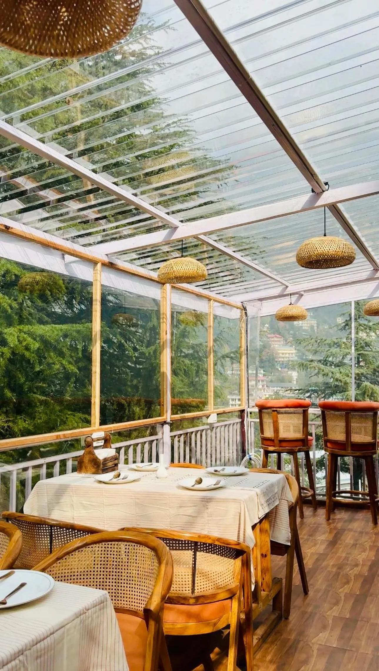 Restaurant/places to eat in The Bunksters Mcleodganj, Dharmkot