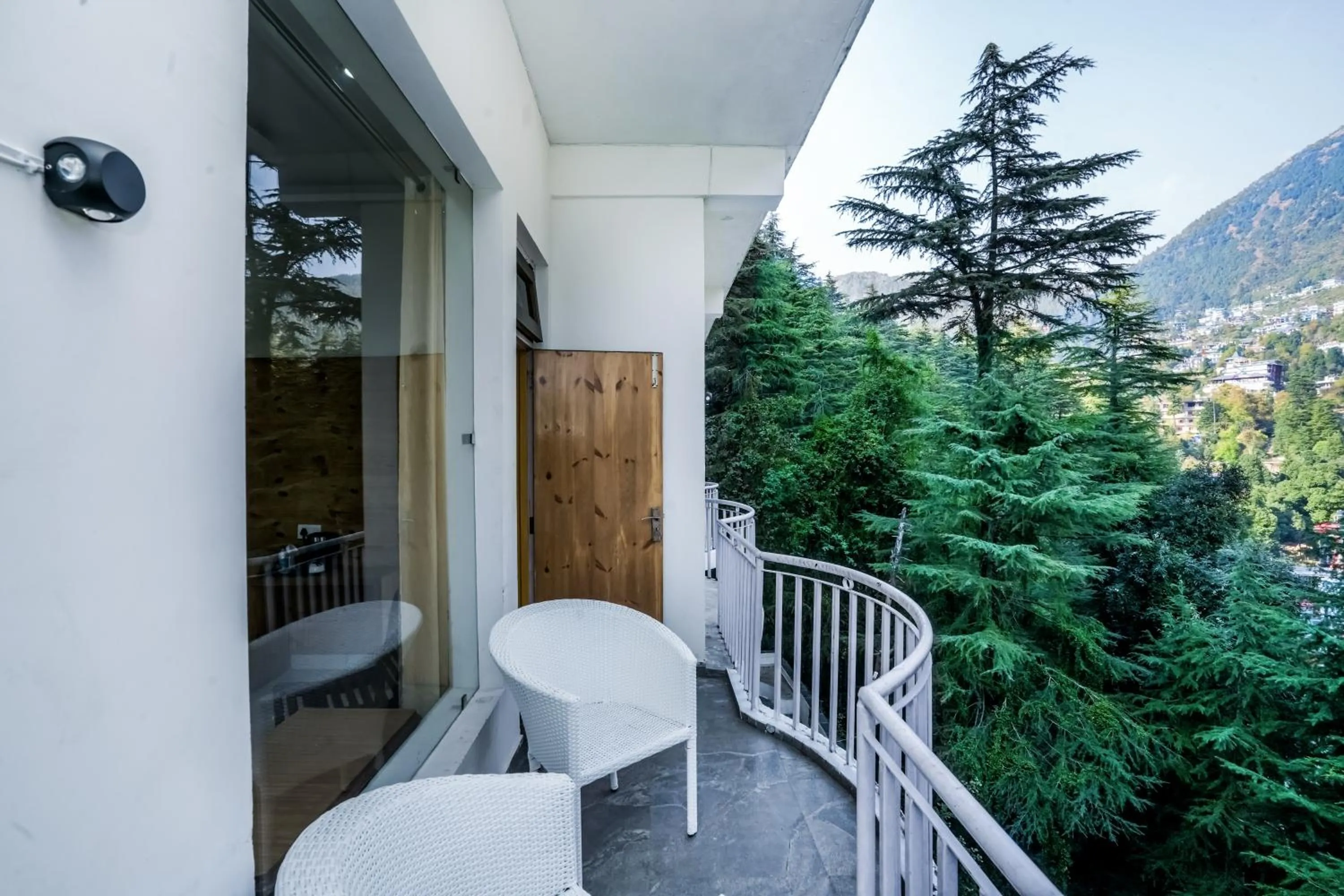 Patio in The Bunksters Mcleodganj, Dharmkot