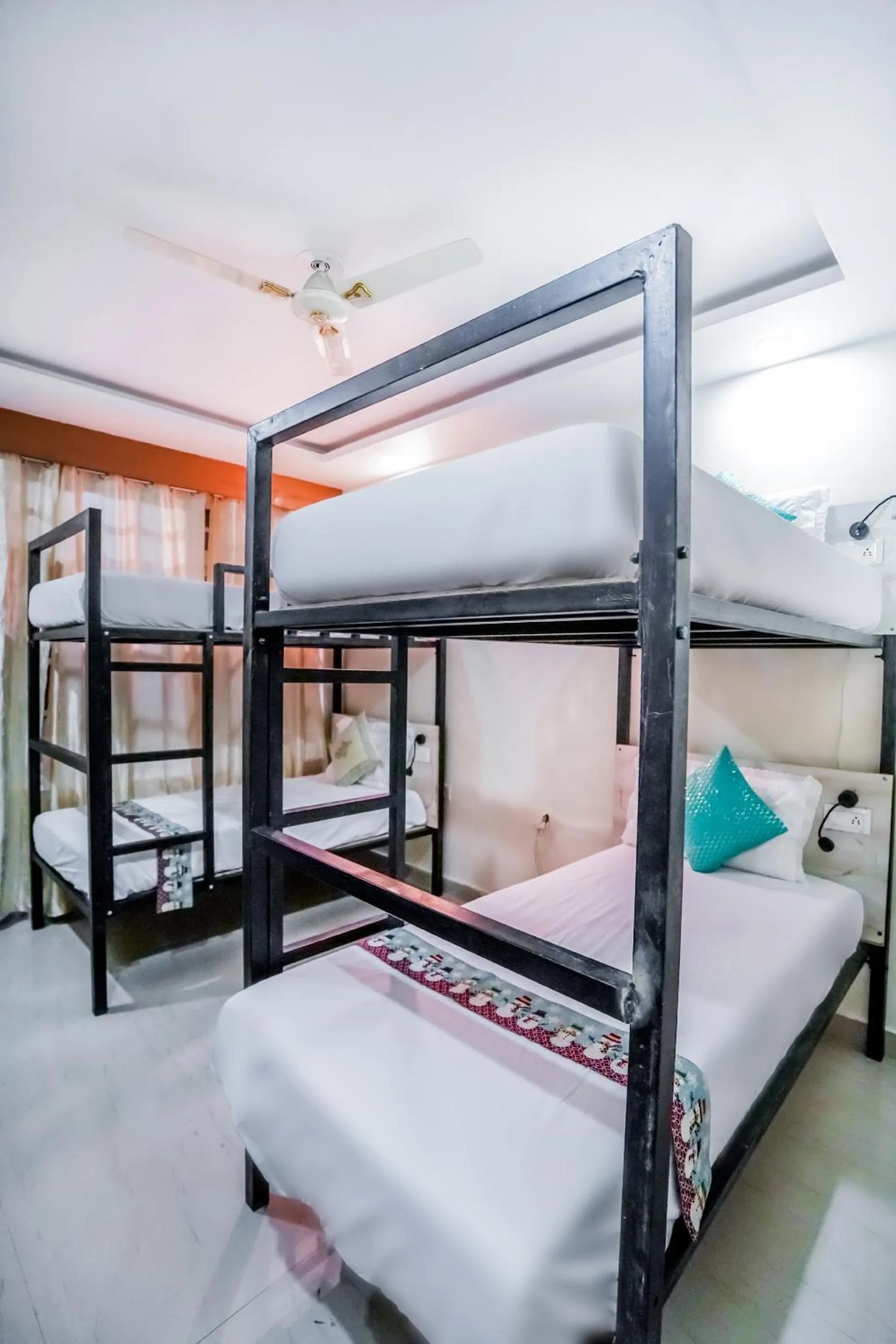 bunk bed, Bed in The Bunksters Mcleodganj, Dharmkot