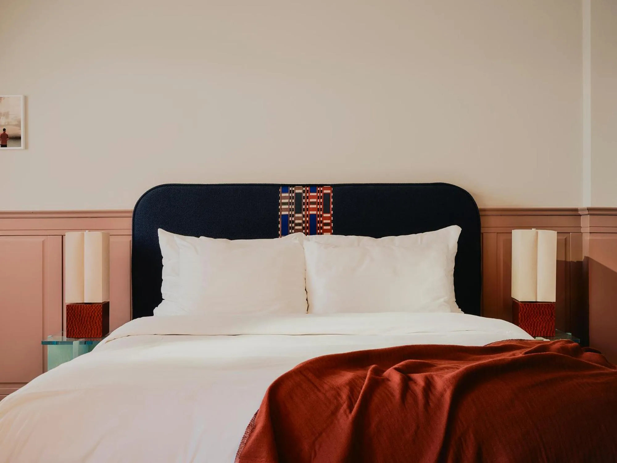 Bedroom, Bed in The Dean Berlin