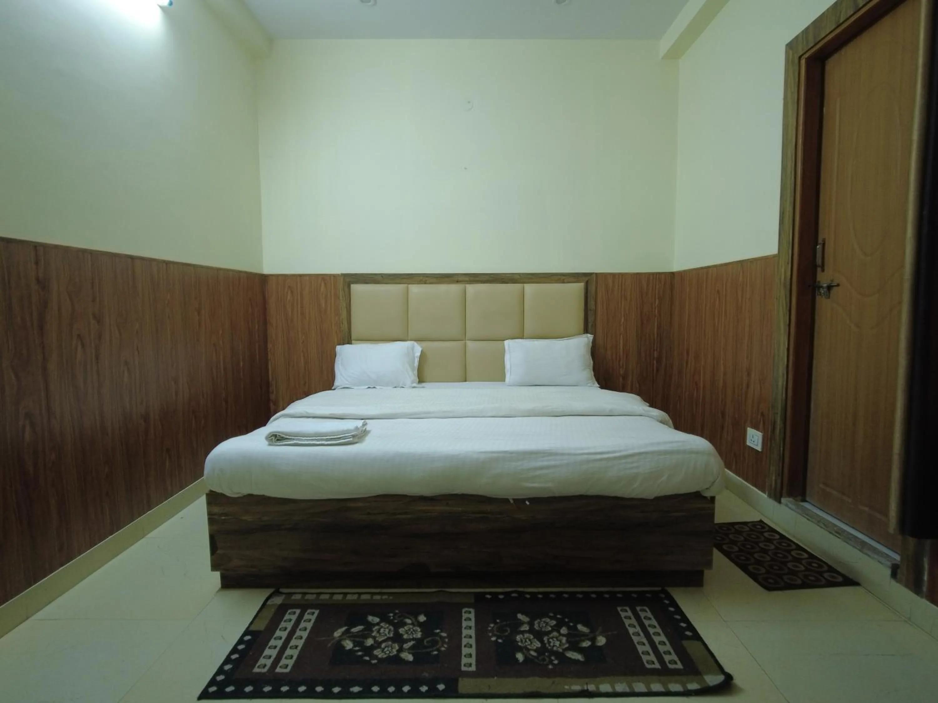 Bedroom, Bed in Home Stay Green View Doon