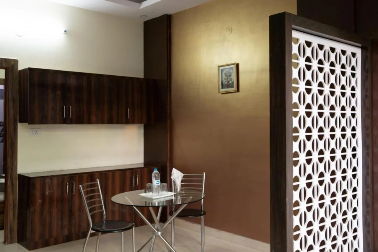 Dining area in Home Stay Green View Doon