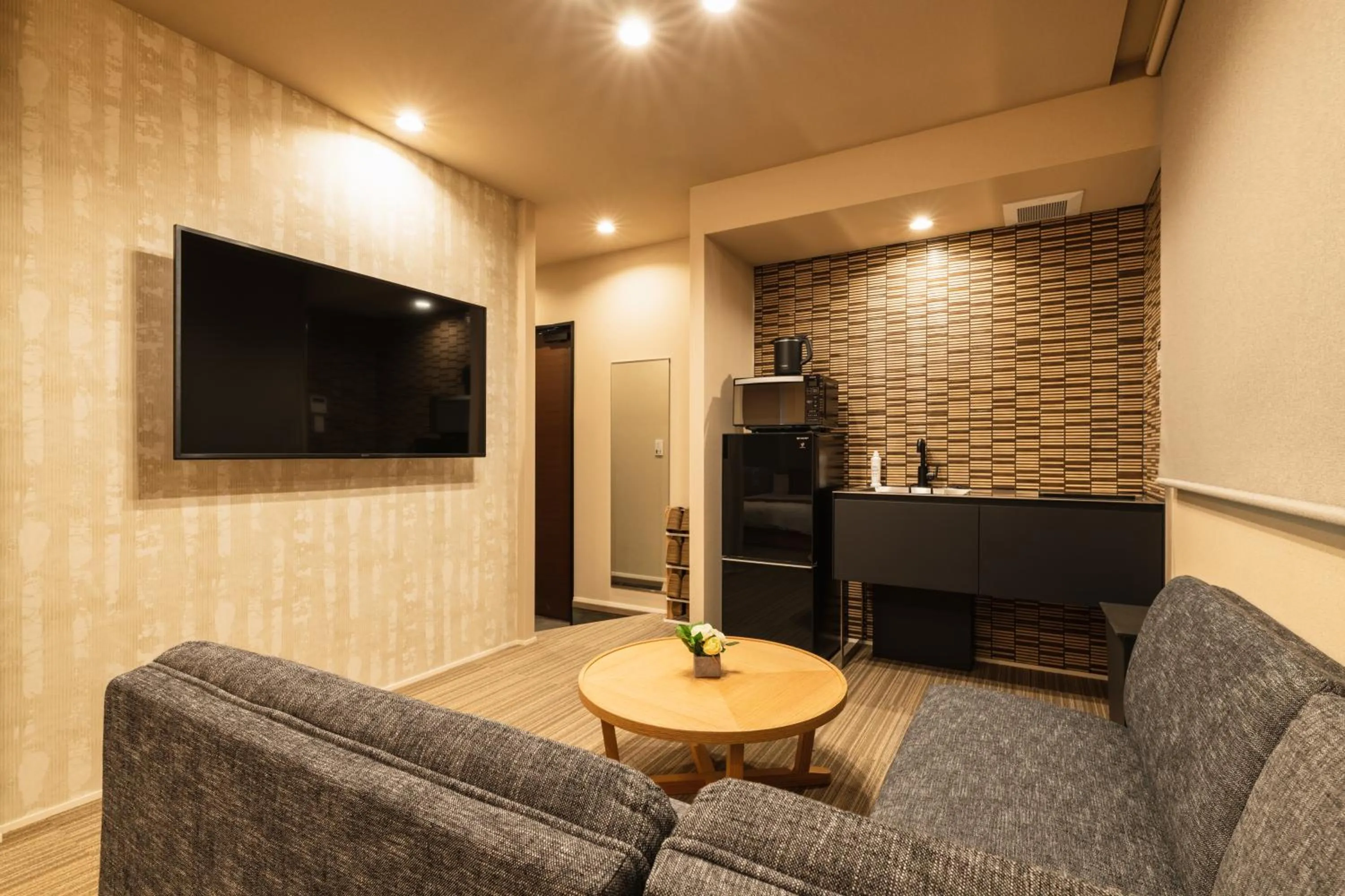 Seating area in GRAND BASE Urakami