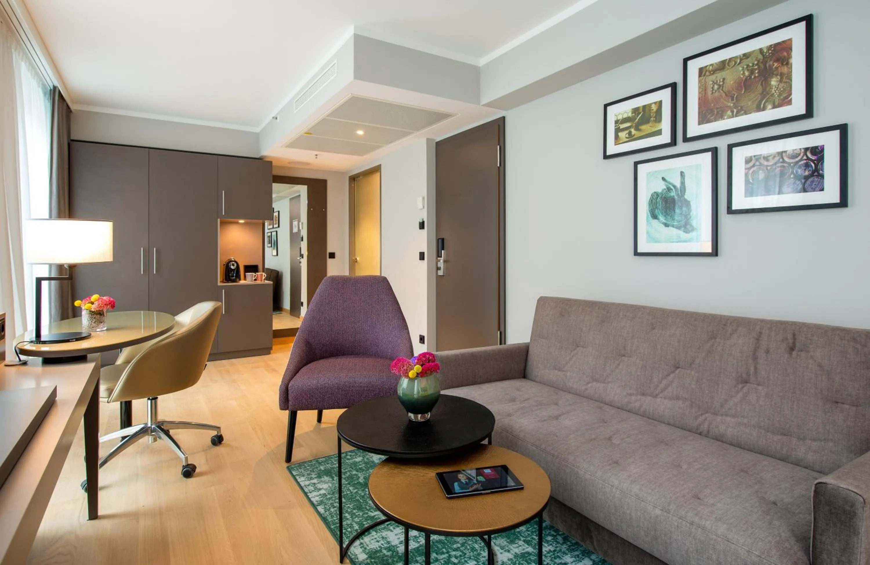 Photo of the whole room in Leonardo Royal Hotel Nürnberg