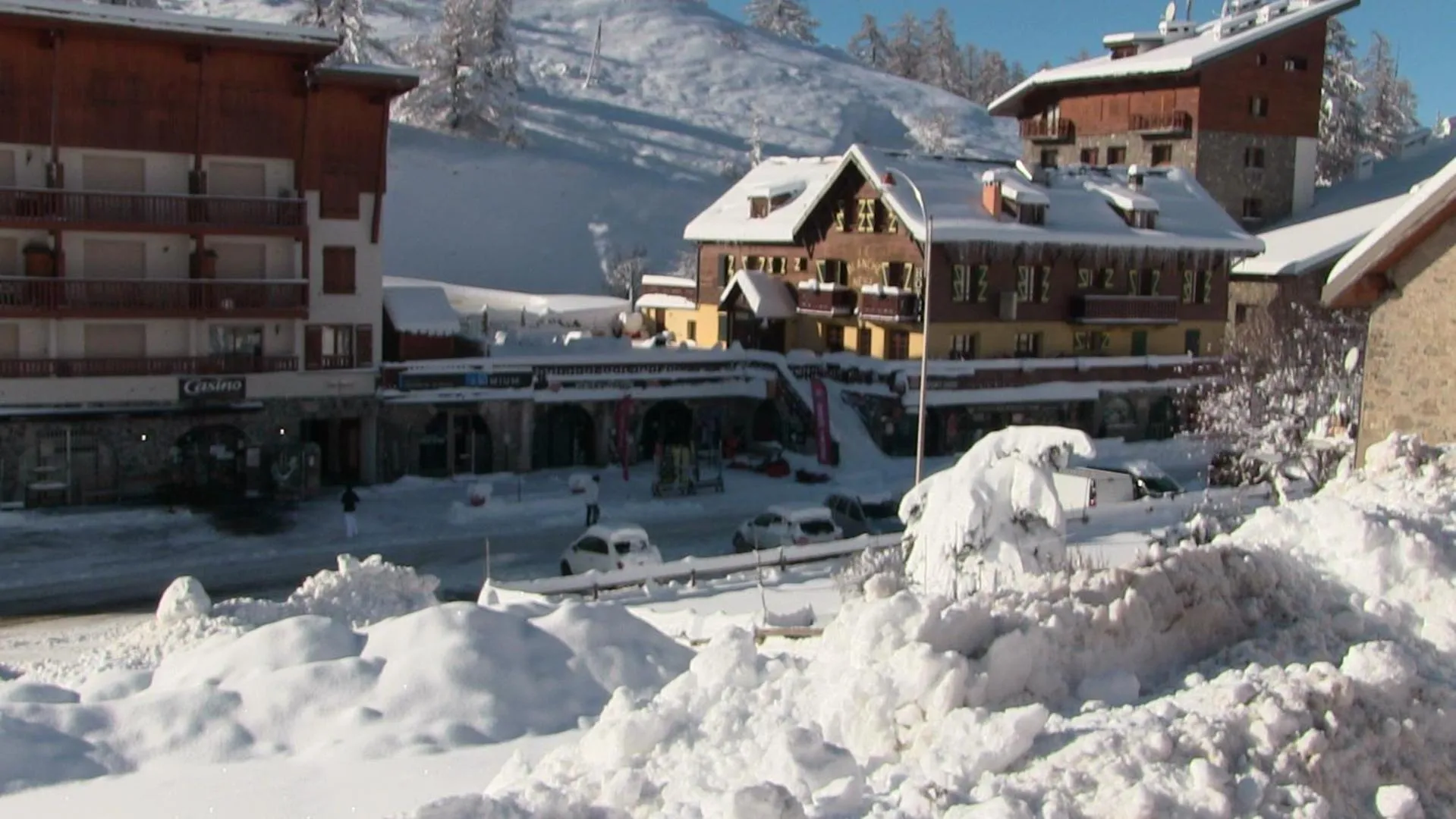 Neighbourhood in Residence VAL DAZUR VALBERG 2 PIECES