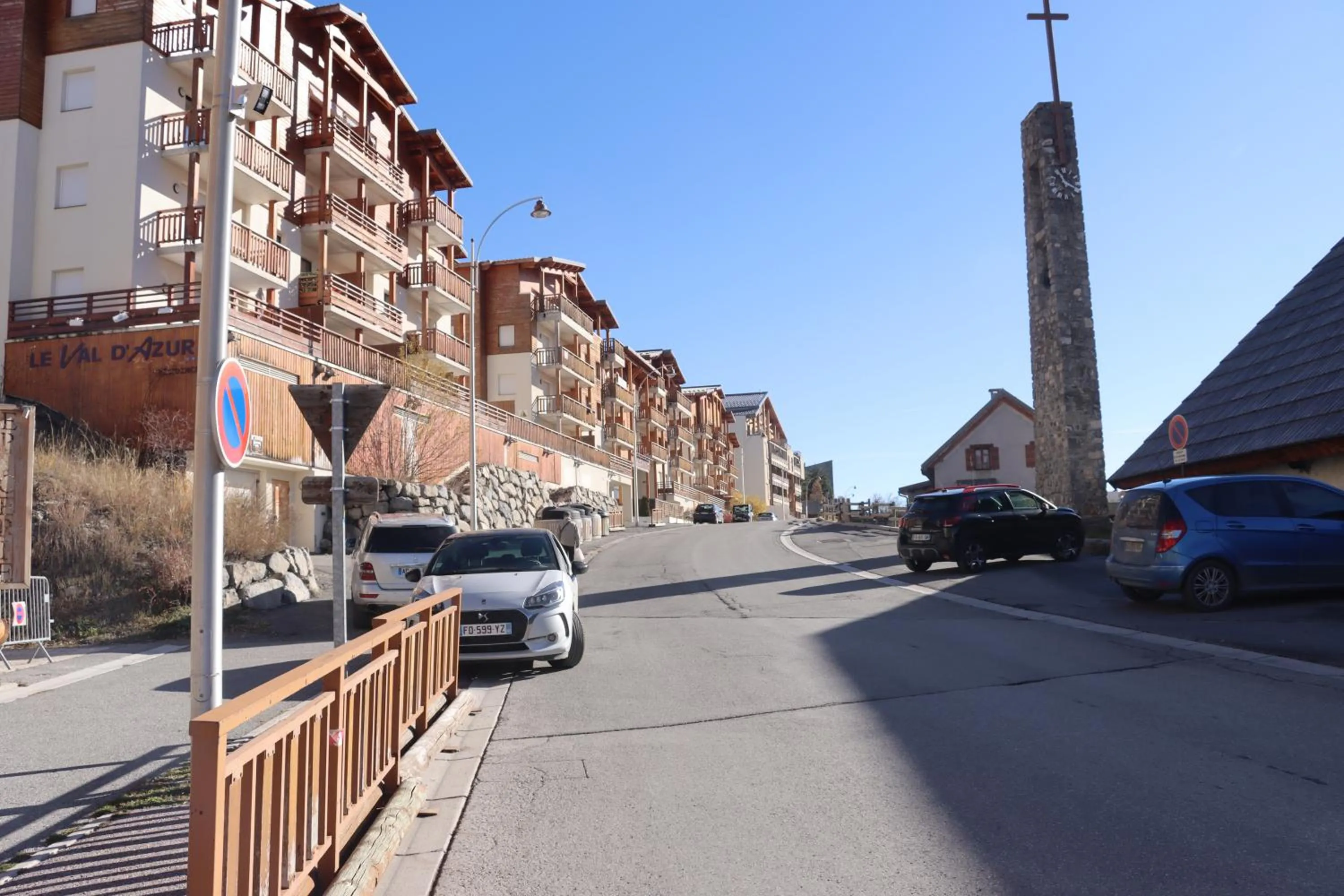 City view in Residence VAL DAZUR VALBERG 2 PIECES