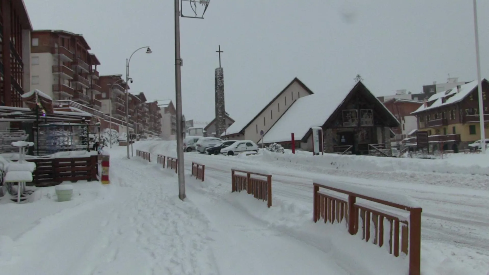 Property building in Residence VAL DAZUR VALBERG 2 PIECES