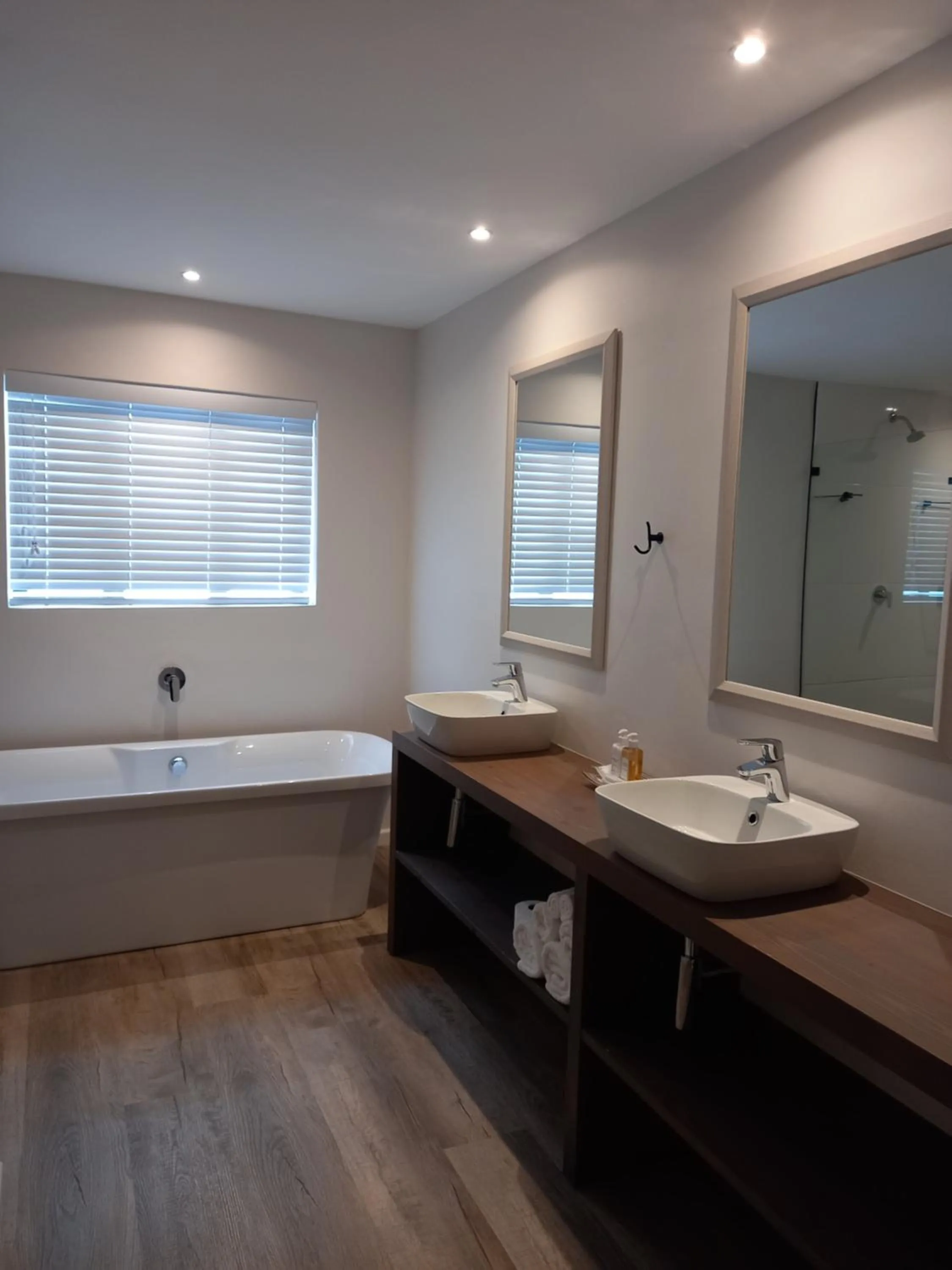 Bathroom in Paxton Luxury Apartments self-catering