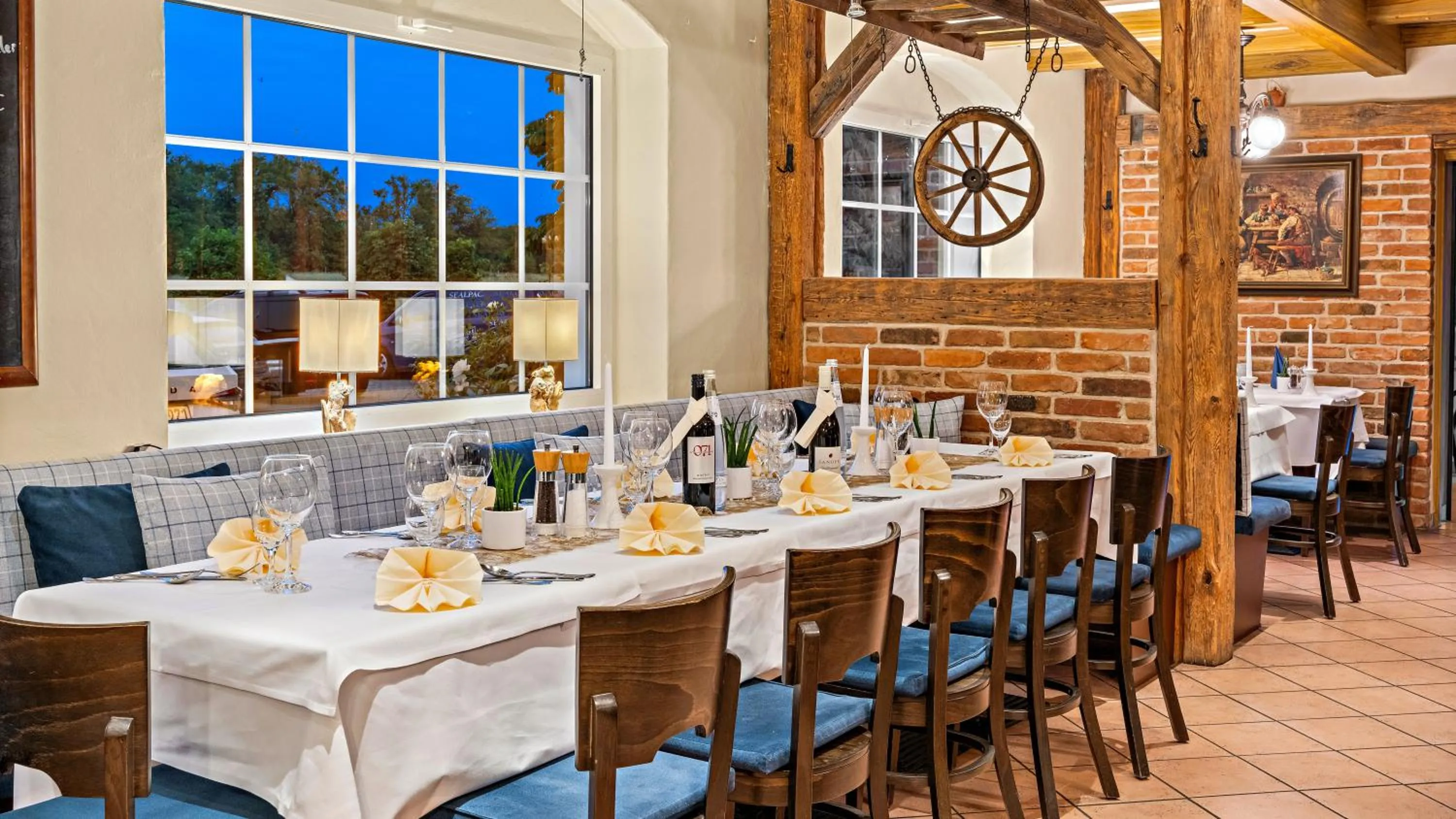 Restaurant/places to eat in Seehotel Mühlenhaus