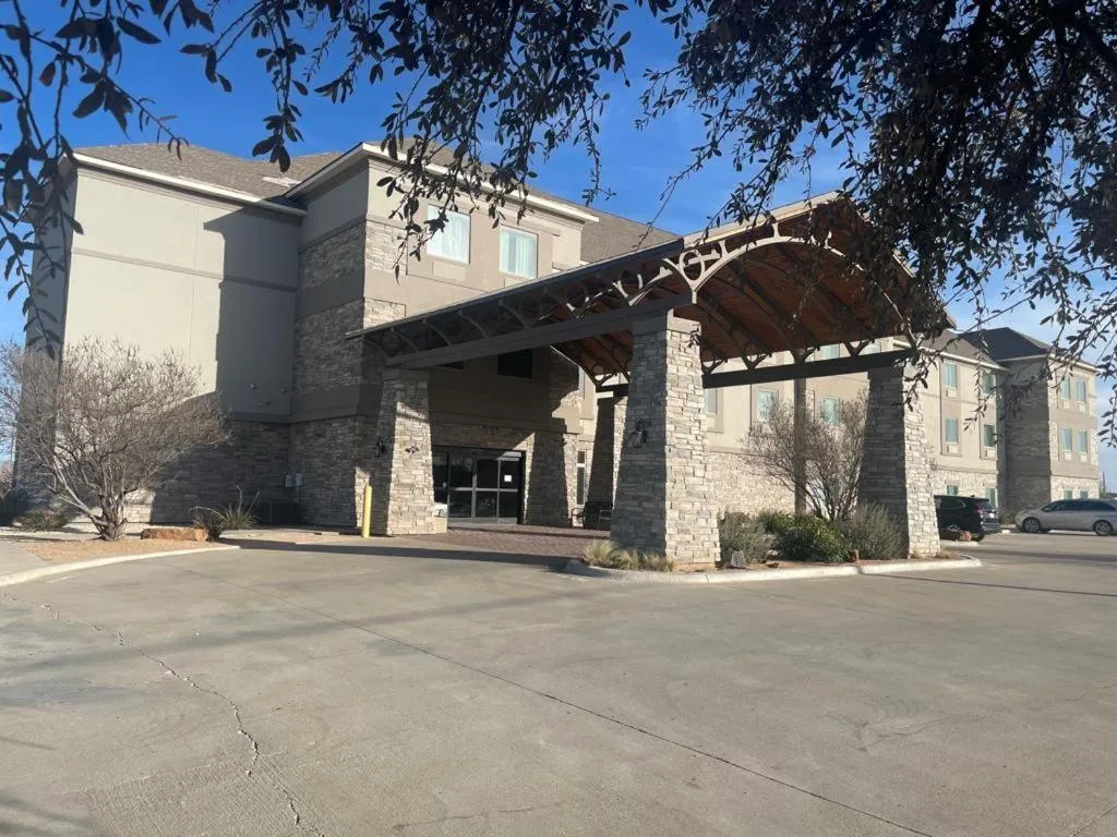 Baymont by Wyndham Andrews TX