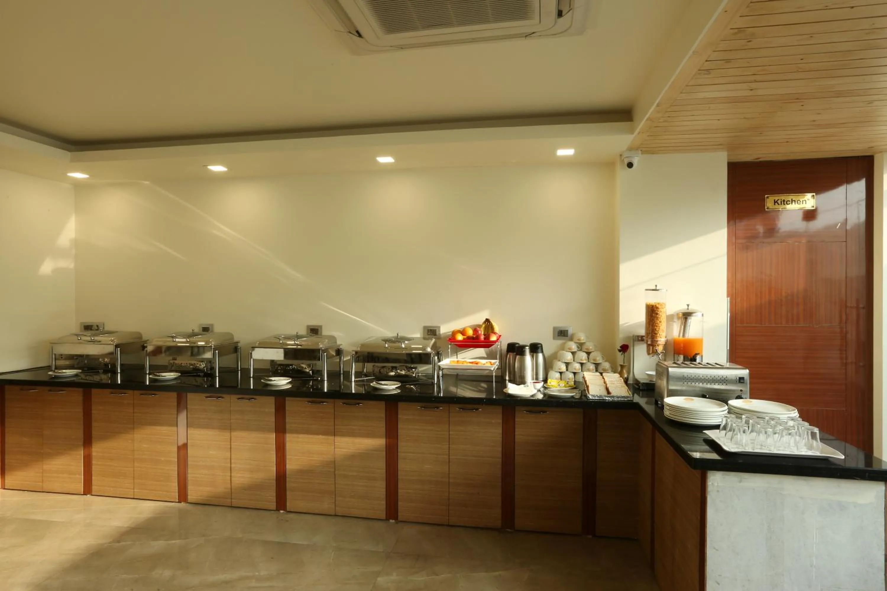 Food and drinks in Hotel Omega - Gurgaon Central, Sec 45