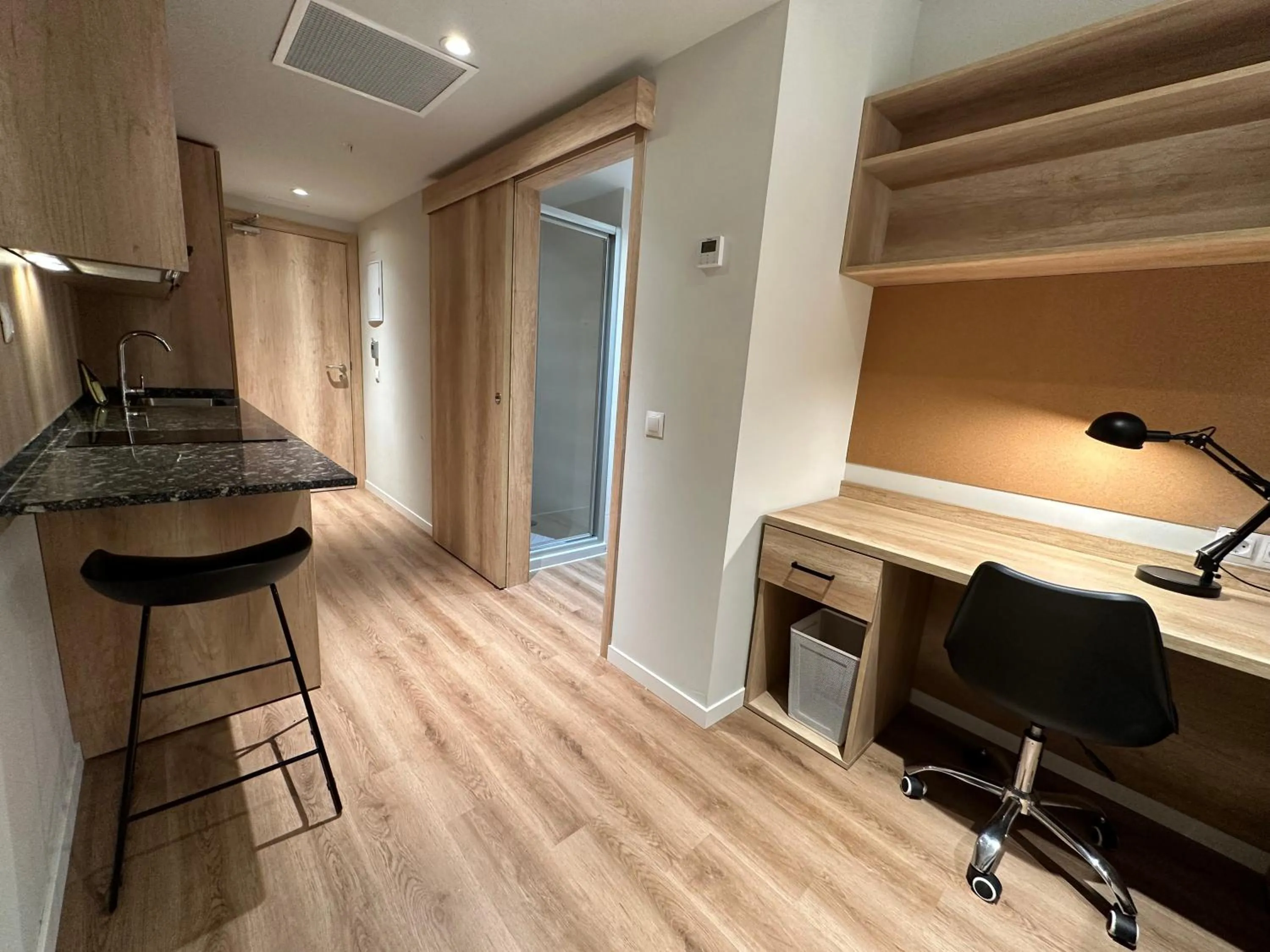 Kitchen or kitchenette in Micampus Bilbao Student Residence