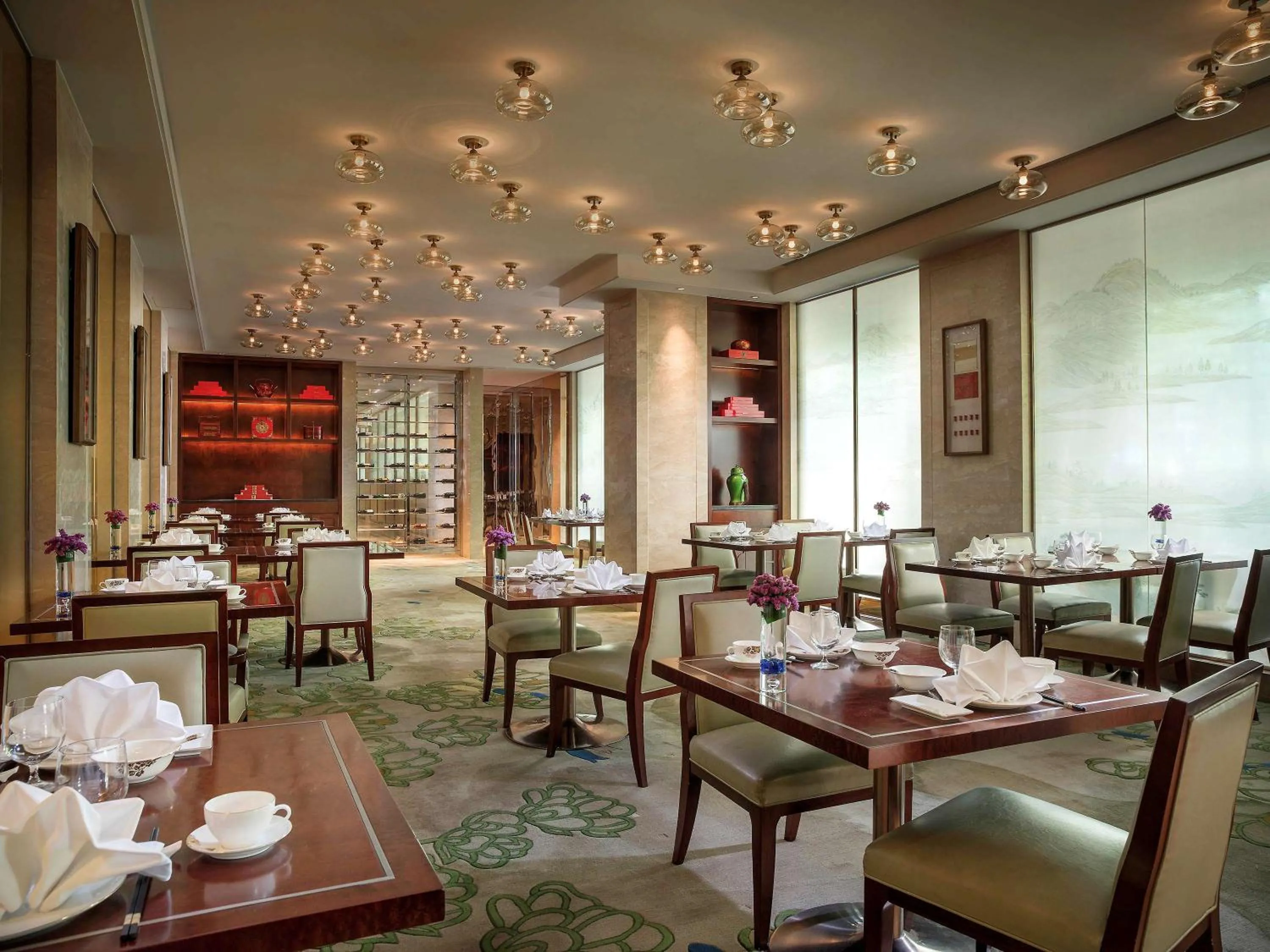 Restaurant/places to eat in Sofitel Hangzhou Westlake - Few steps to West Lake, with panoramic lake view terrace