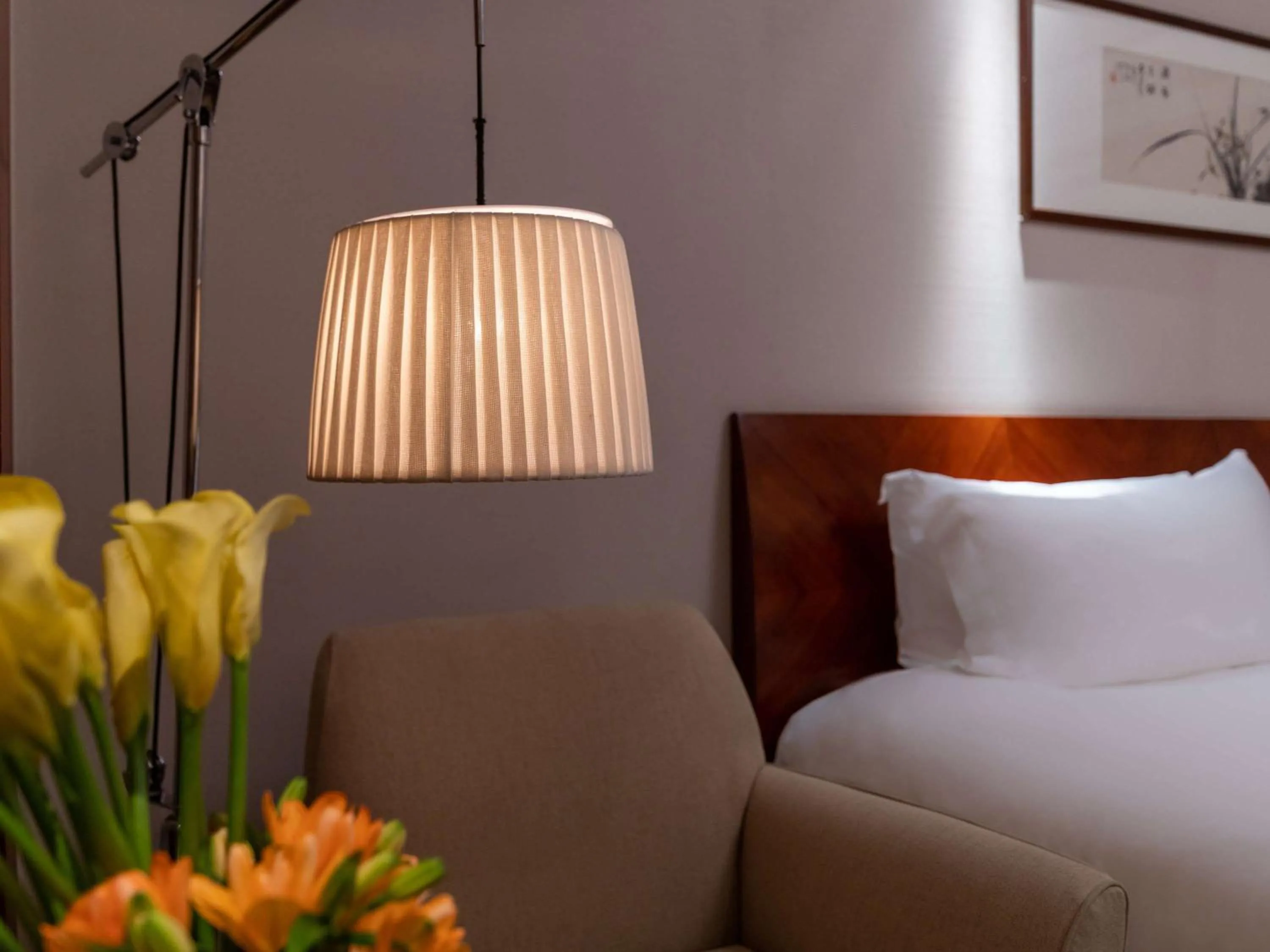 Bedroom, Bed in Sofitel Hangzhou Westlake - Few steps to West Lake, with panoramic lake view terrace