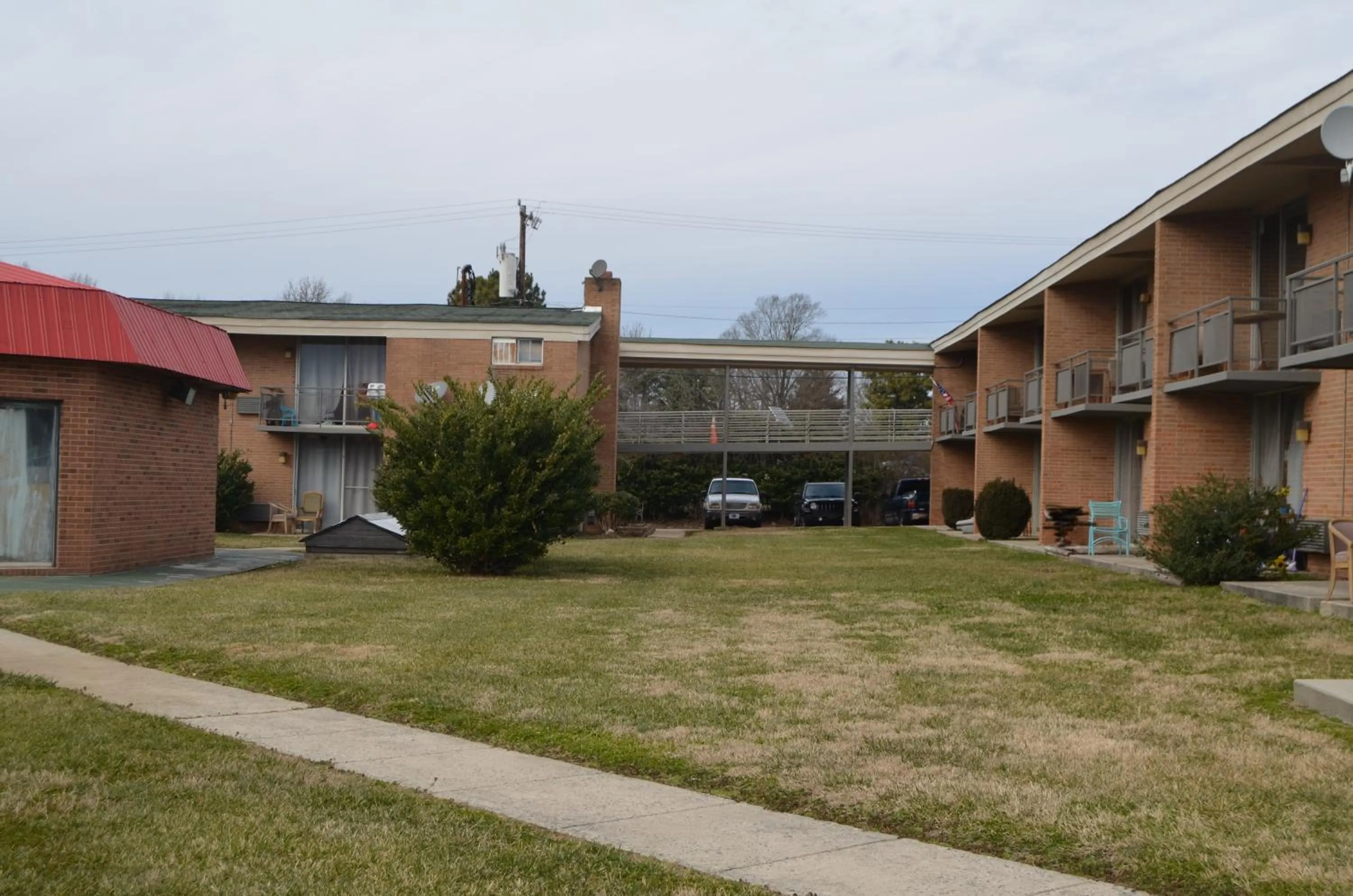 Bravo Inn Greensboro