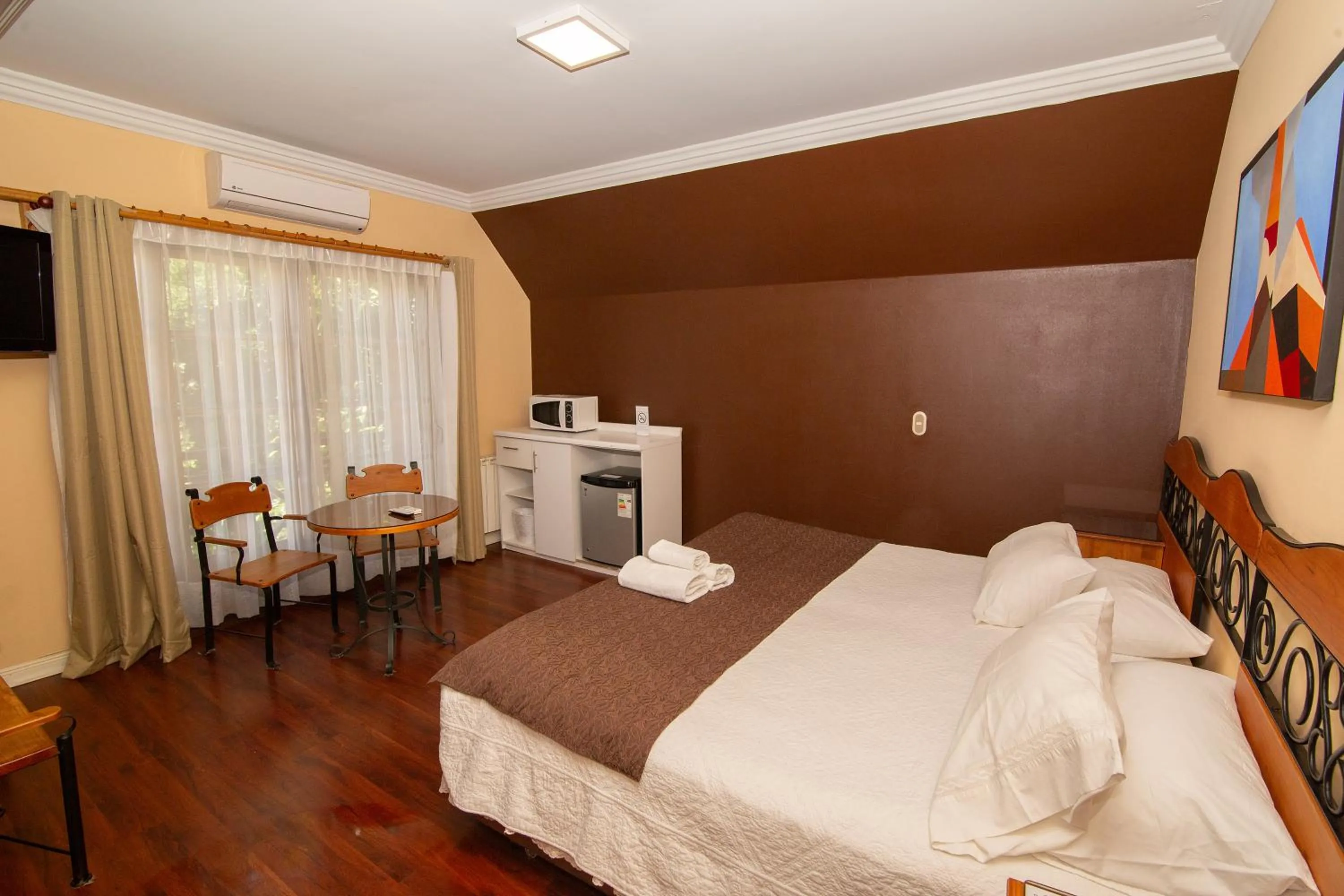 Bed in Hotel Inti Kuyen Plaza