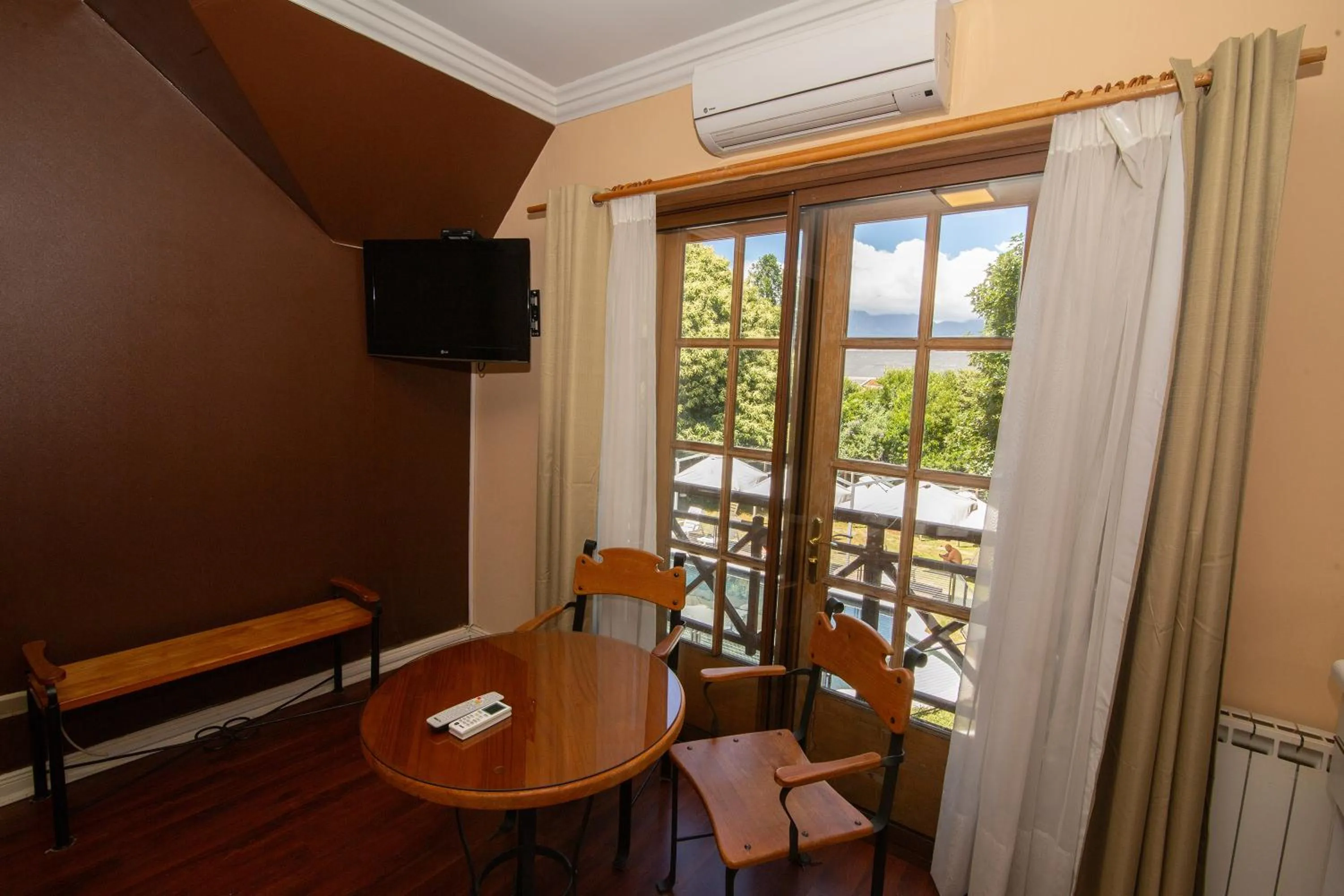 Bedroom in Hotel Inti Kuyen Plaza