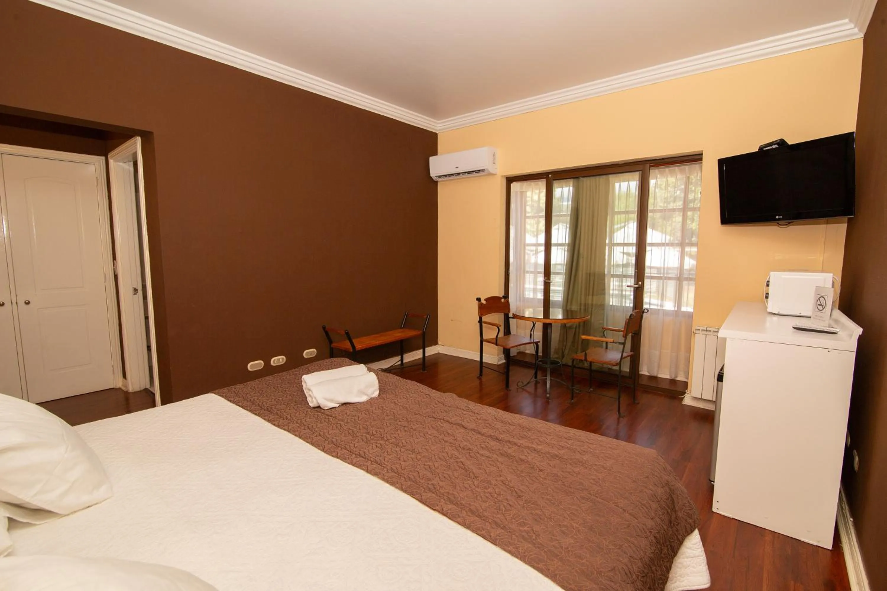 Bed in Hotel Inti Kuyen Plaza