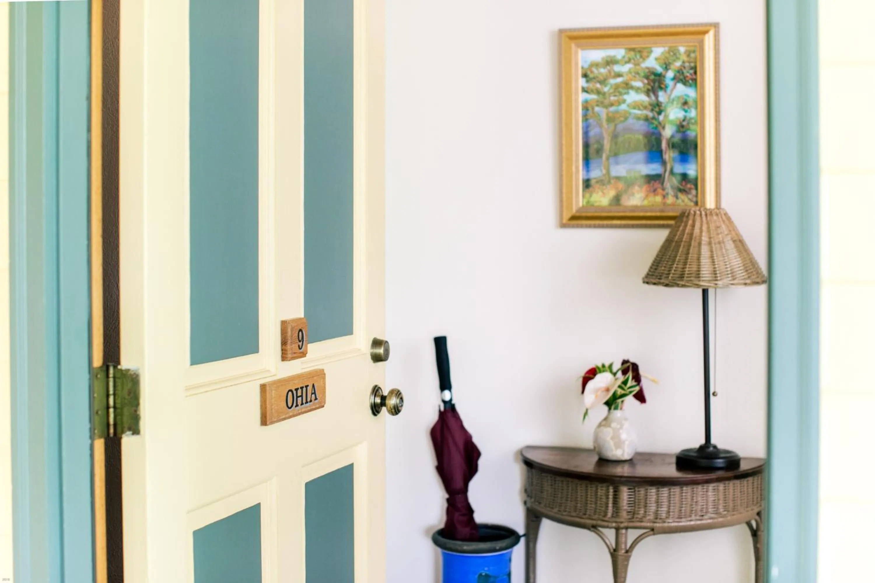 Bedroom in Kilauea Lodge and Restaurant