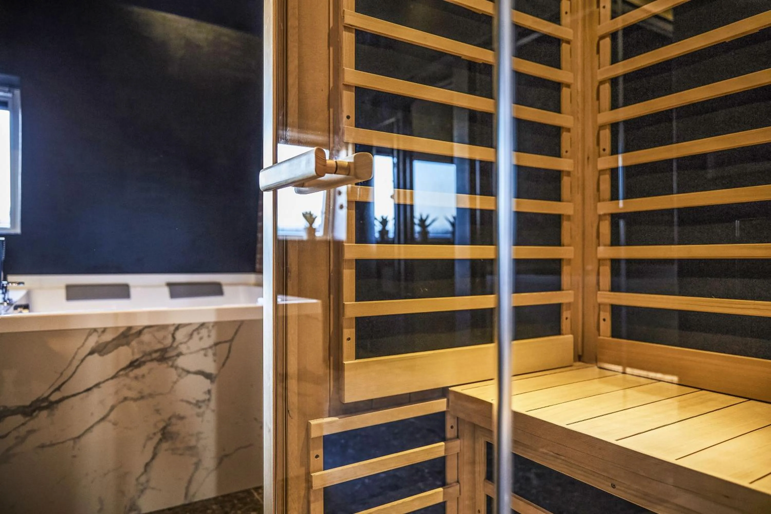 Sauna in Hotel ONIRO - Luxury Rooms & Wellness Suites