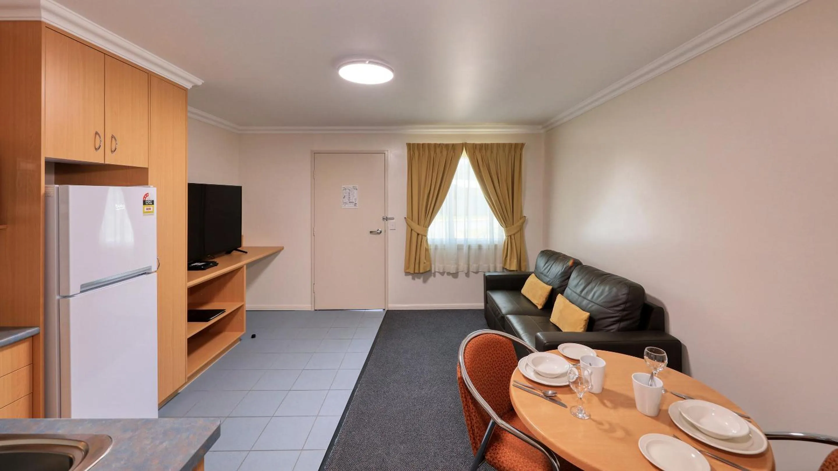 TV and multimedia in Motel Carnarvon