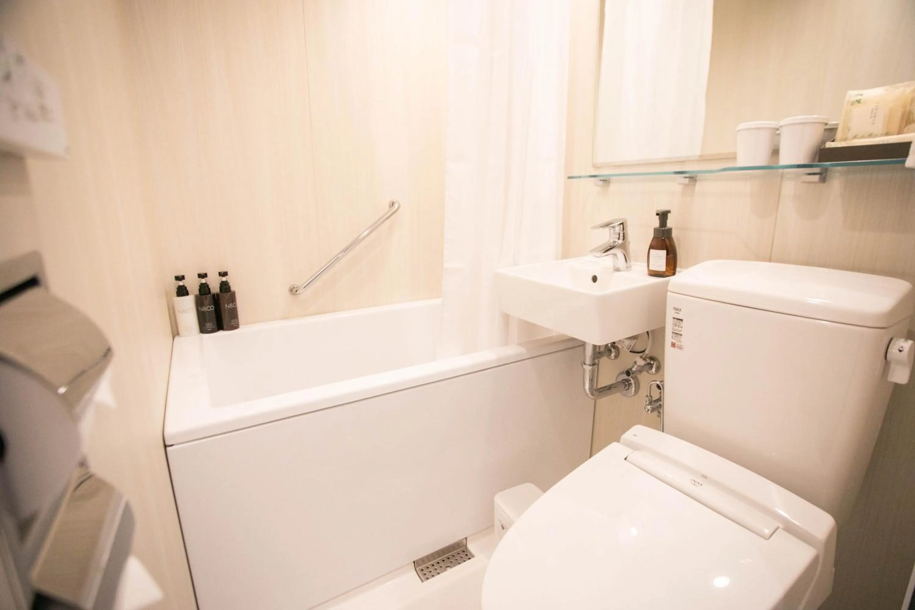 Toilet in Wishton Hotel Yukari