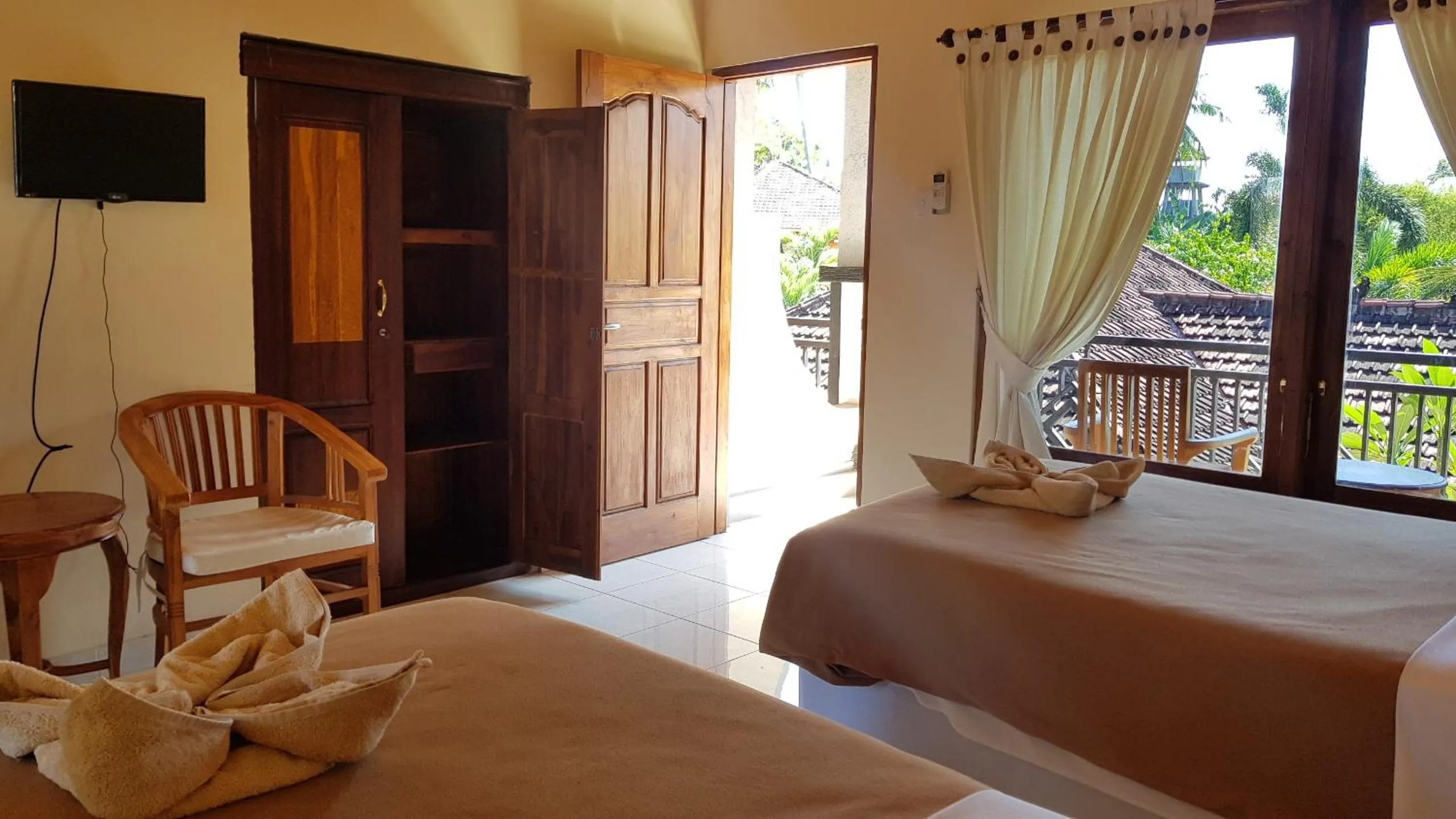 Bed in Hotel My Lovina