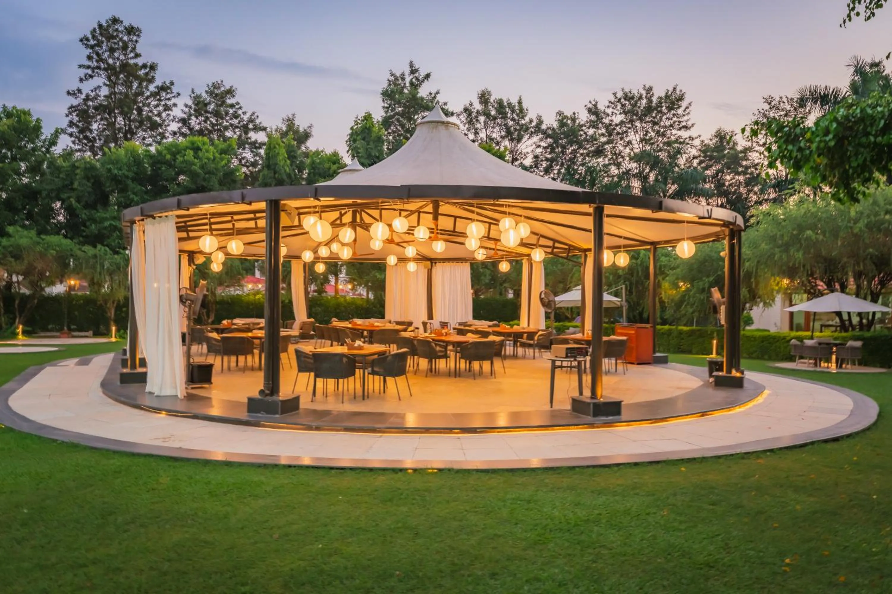 Restaurant/places to eat in Naturoville Wellness Resort Rishikesh - Surrounded by Nature, Rooted in Wellness
