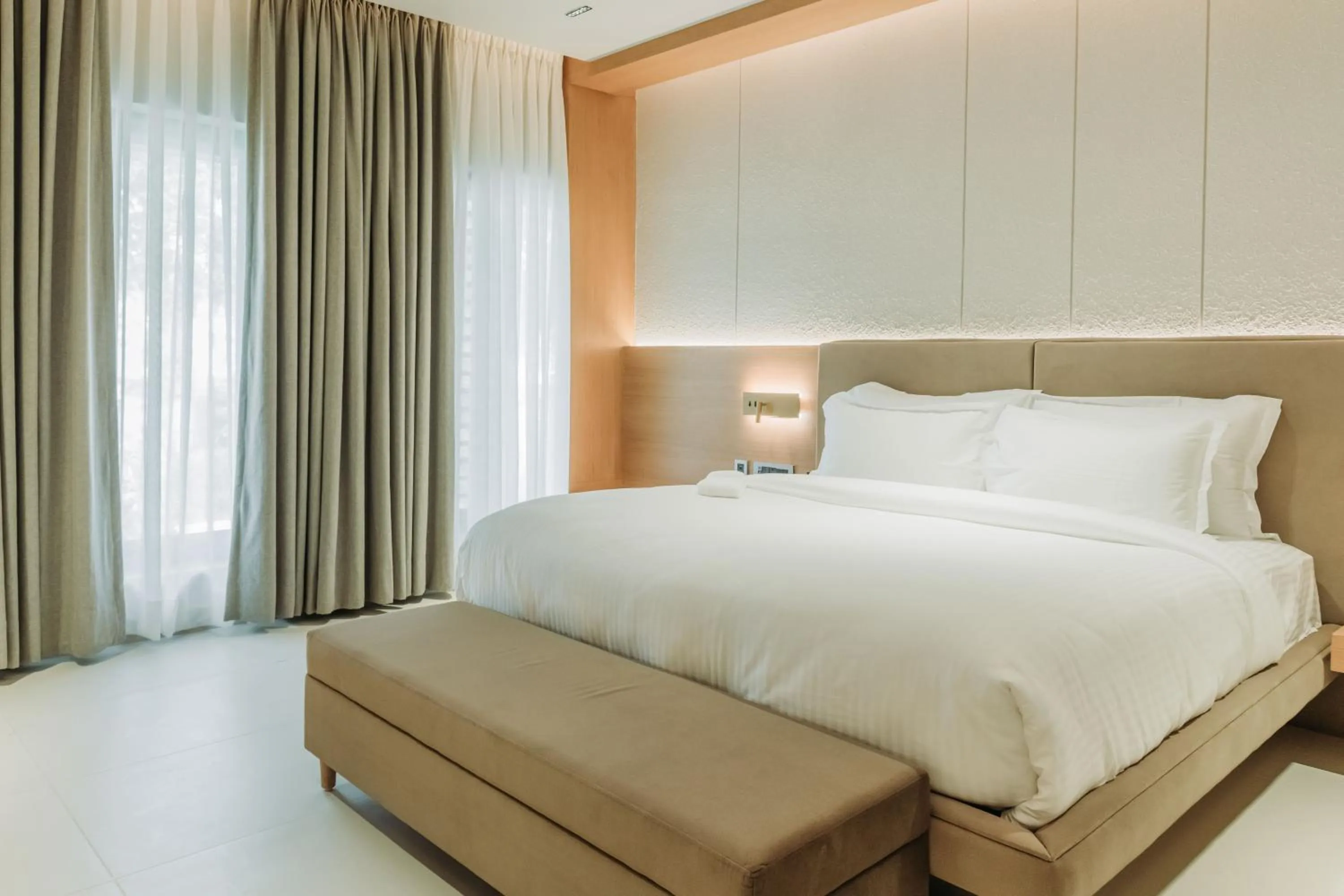 Bed in Naturoville Wellness Resort Rishikesh - Surrounded by Nature, Rooted in Wellness