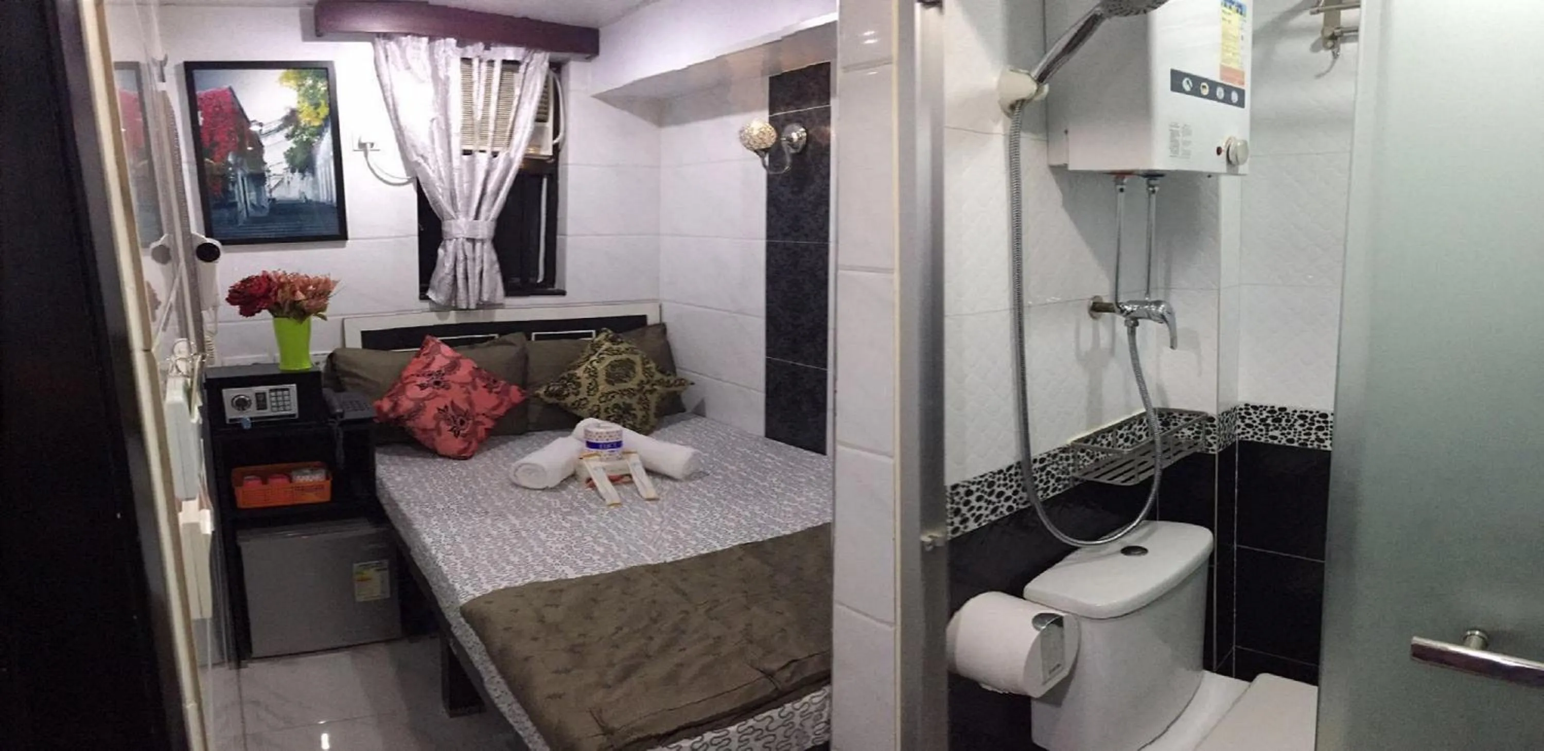 Decorative detail in Skylark Hostel