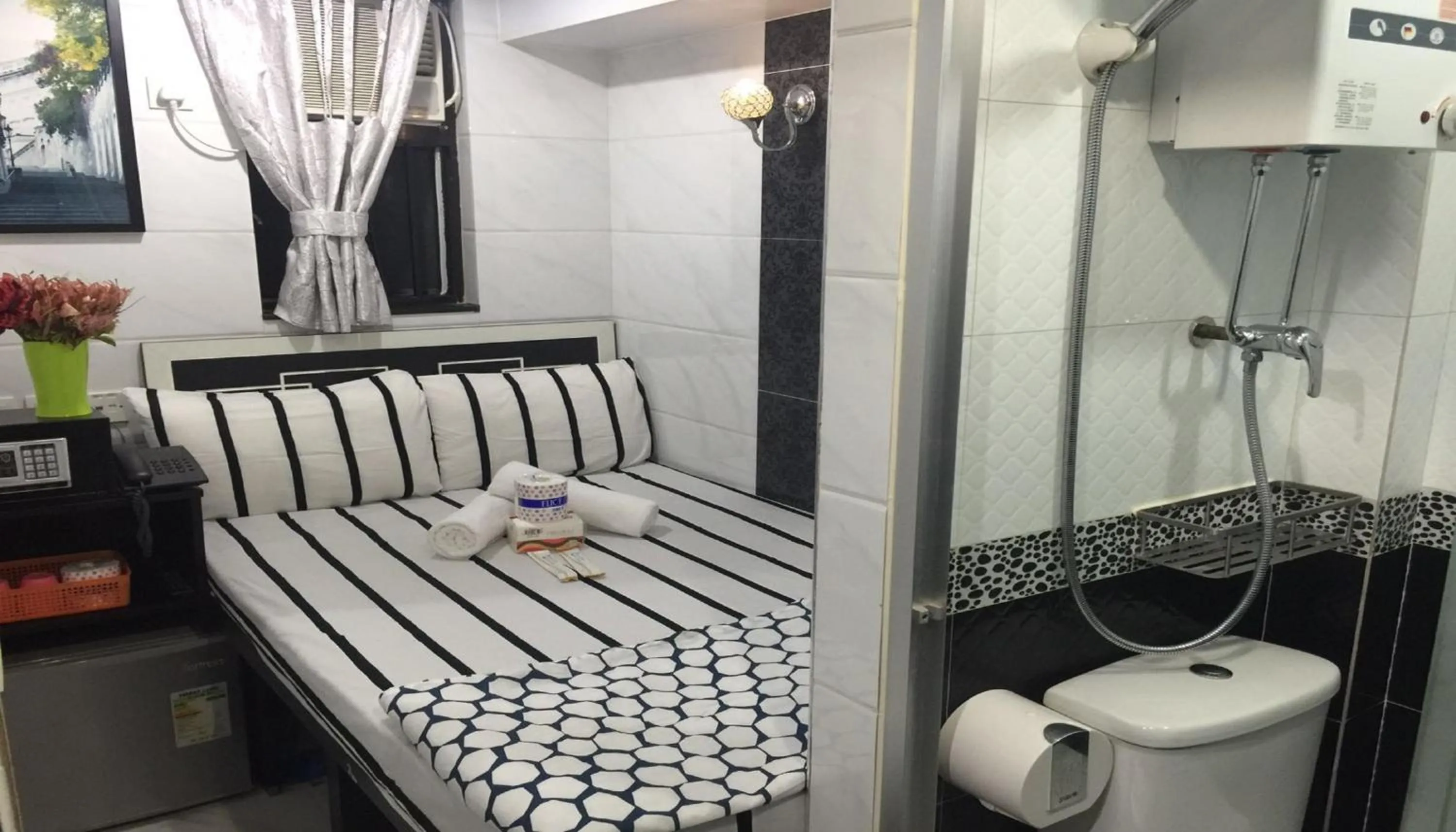 Decorative detail in Skylark Hostel