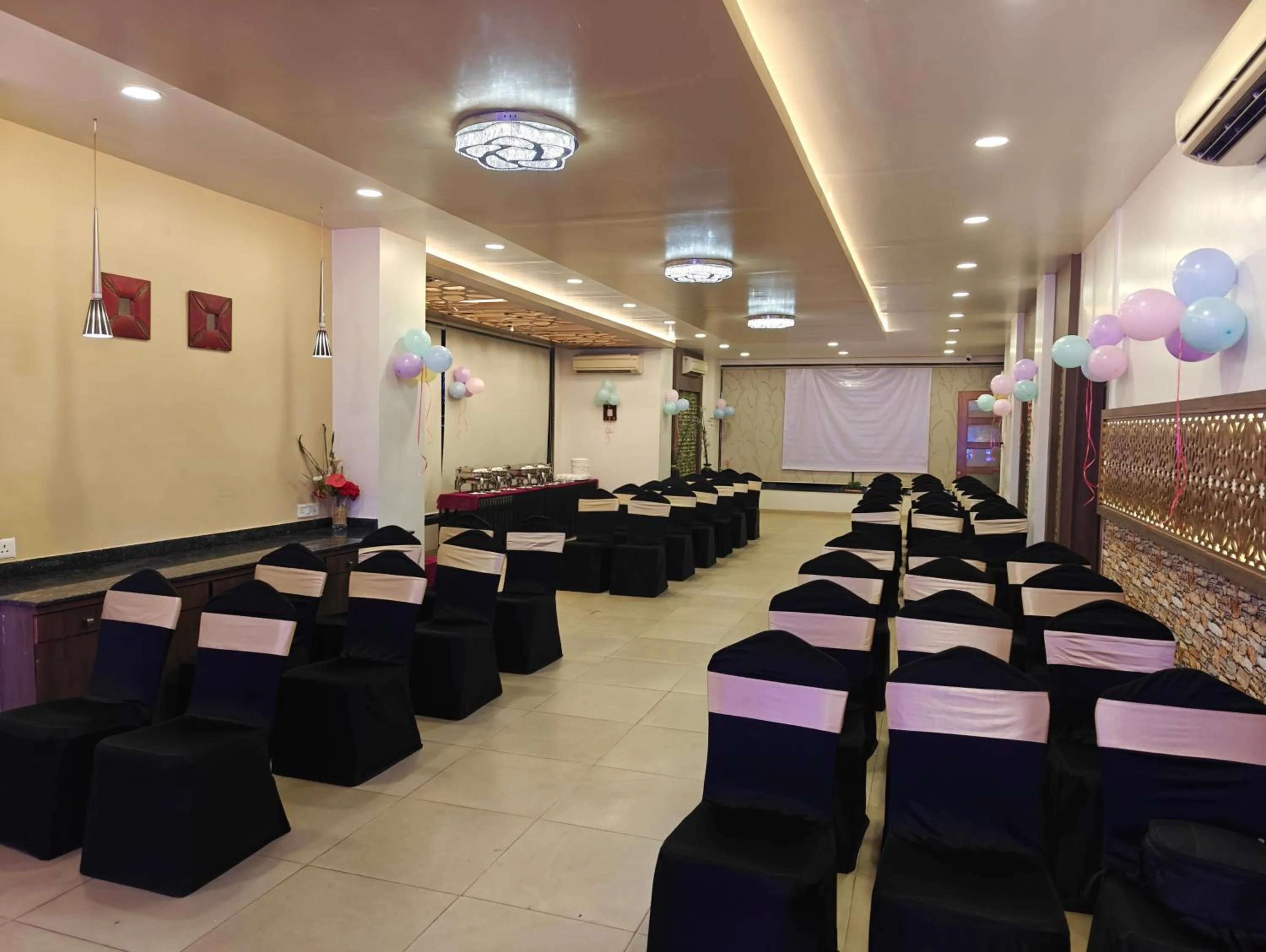 Banquet/Function facilities in Hotel Solitaire