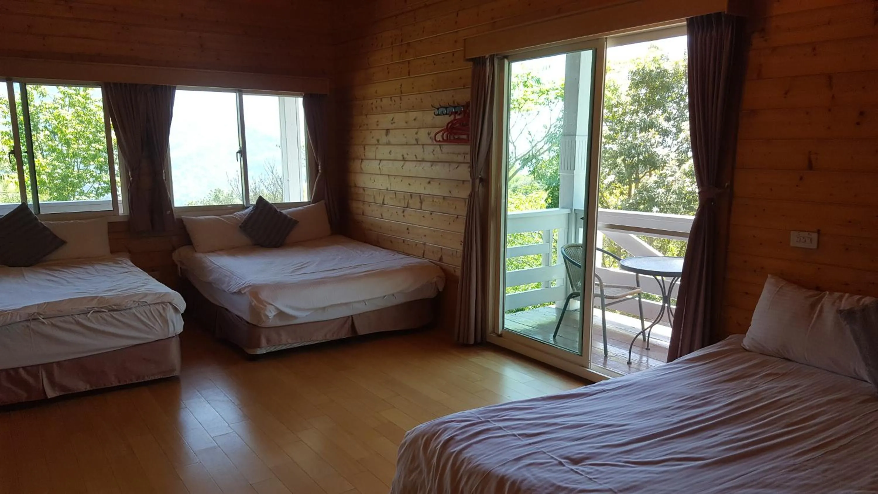 Yosemite Park B&B