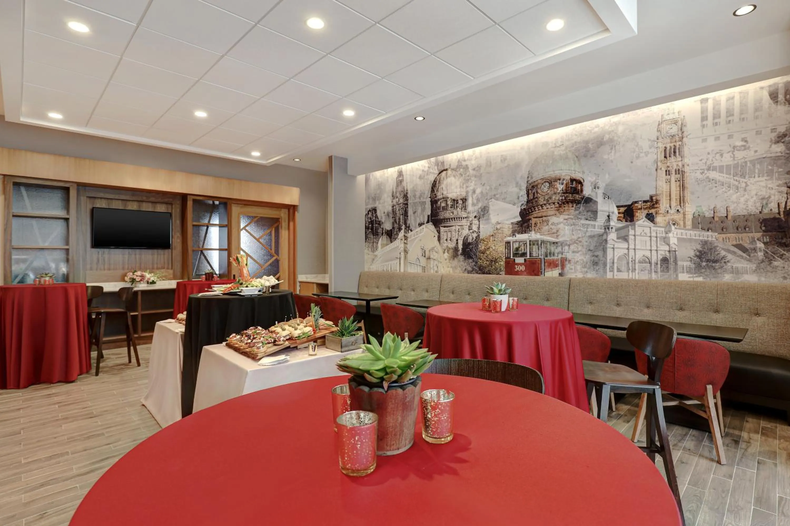Restaurant/places to eat in Hyatt Place Ottawa West