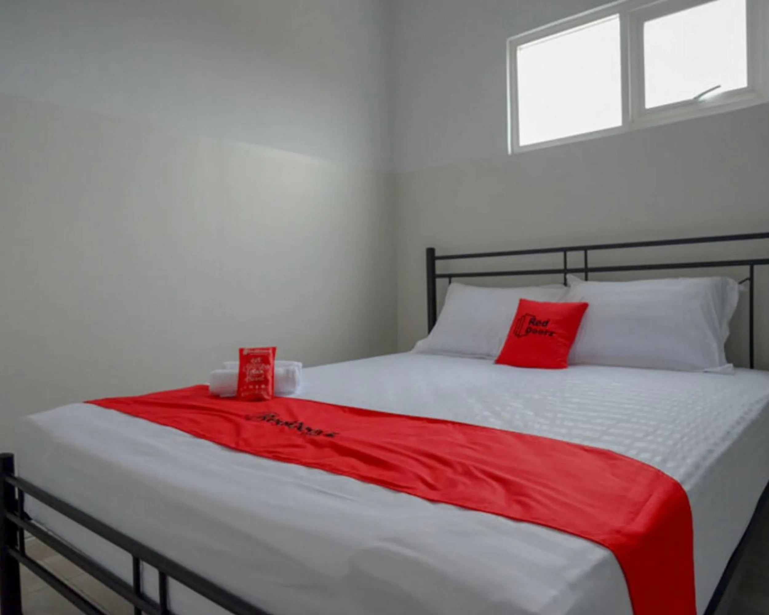 Bed in RedDoorz near Tamansari Shopping Center Salatiga