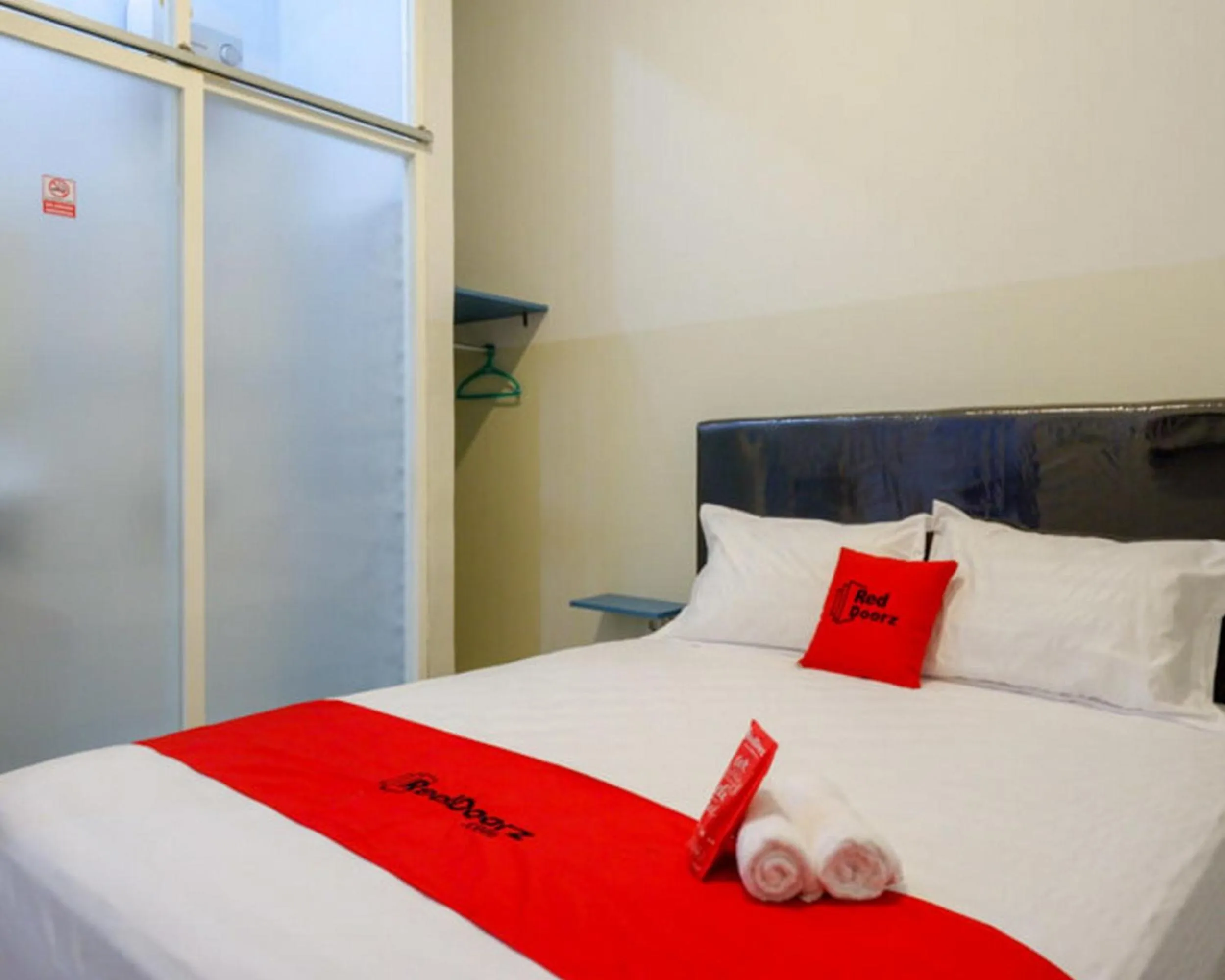 Bed in RedDoorz near Tamansari Shopping Center Salatiga