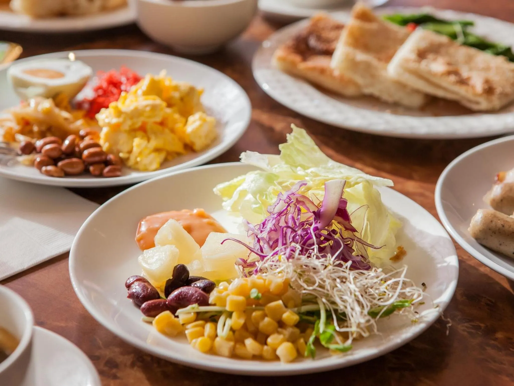 Buffet breakfast in Freshfields Hotel