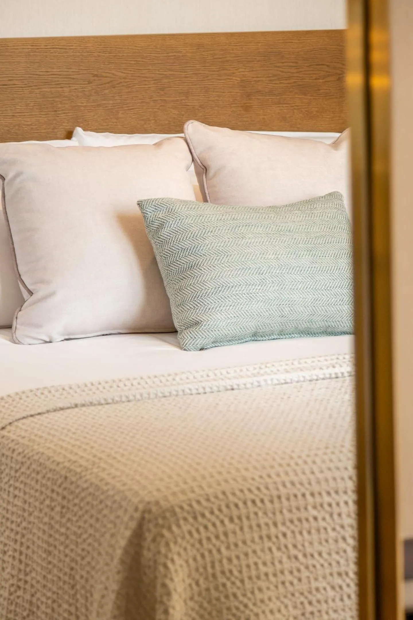 Bedroom, Bed in Soho Boutique Equitativa