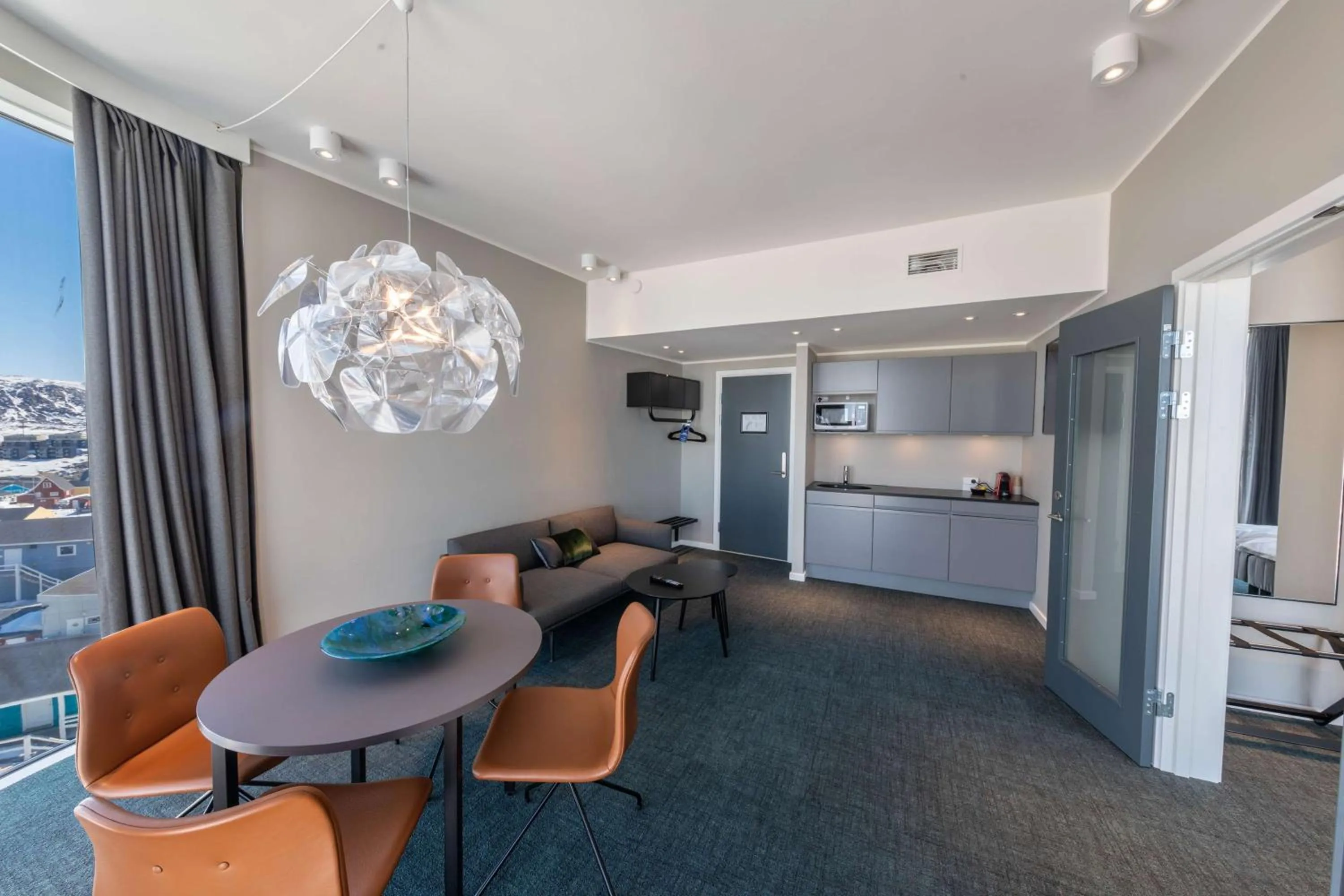 Kitchen or kitchenette in Best Western Plus Hotel Ilulissat