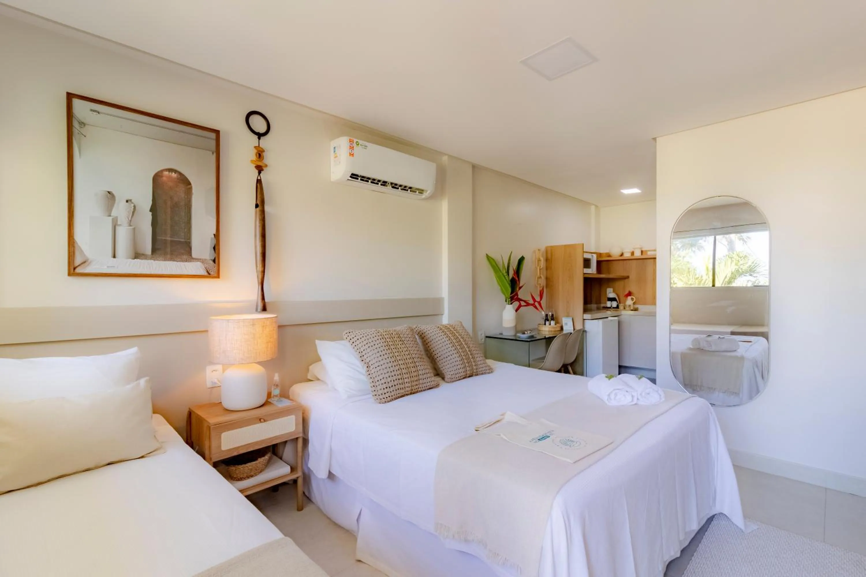 Photo of the whole room, Bed in Pousada Praiana